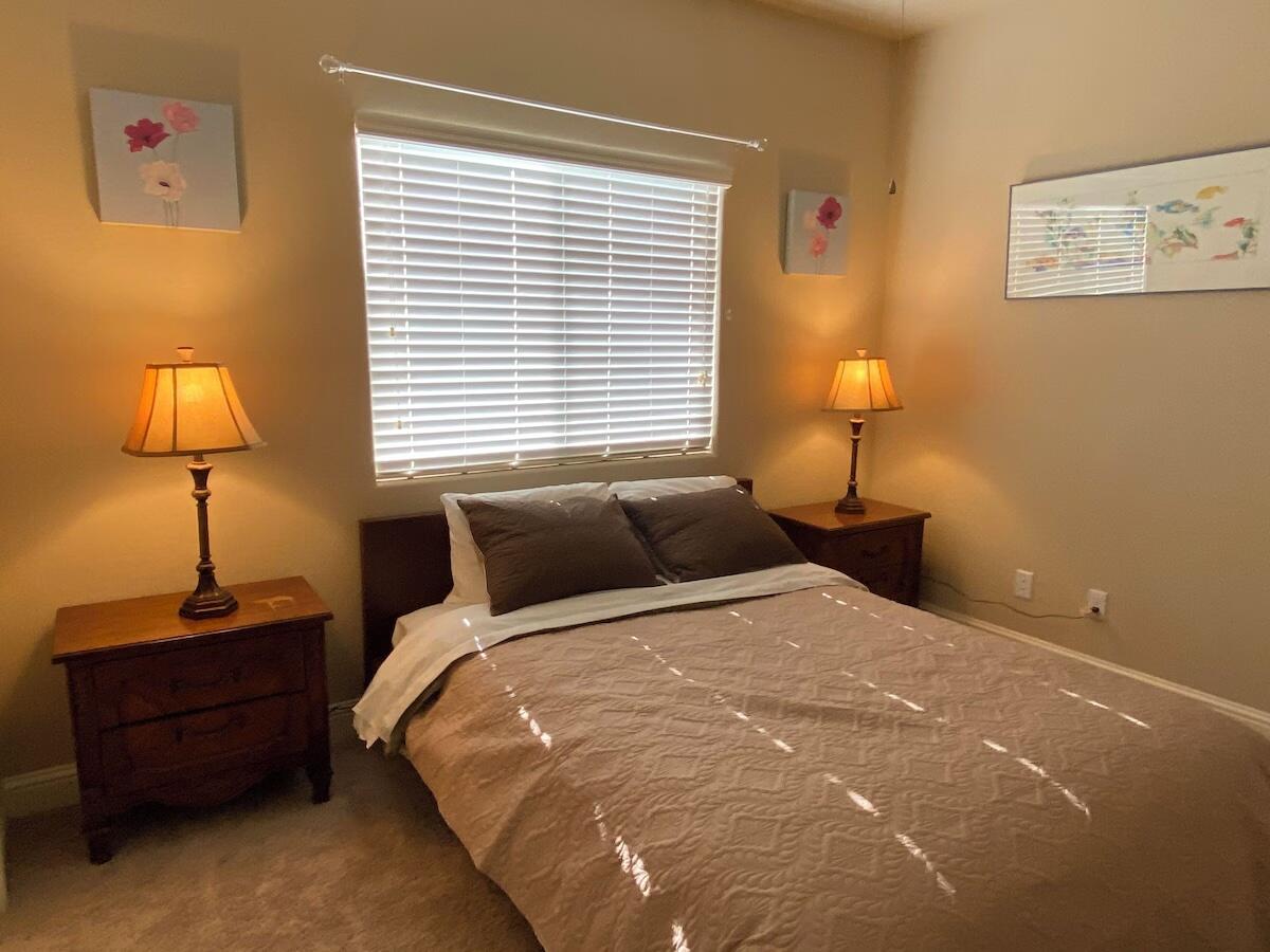 2260 N Shady St, Visalia, CA 93291