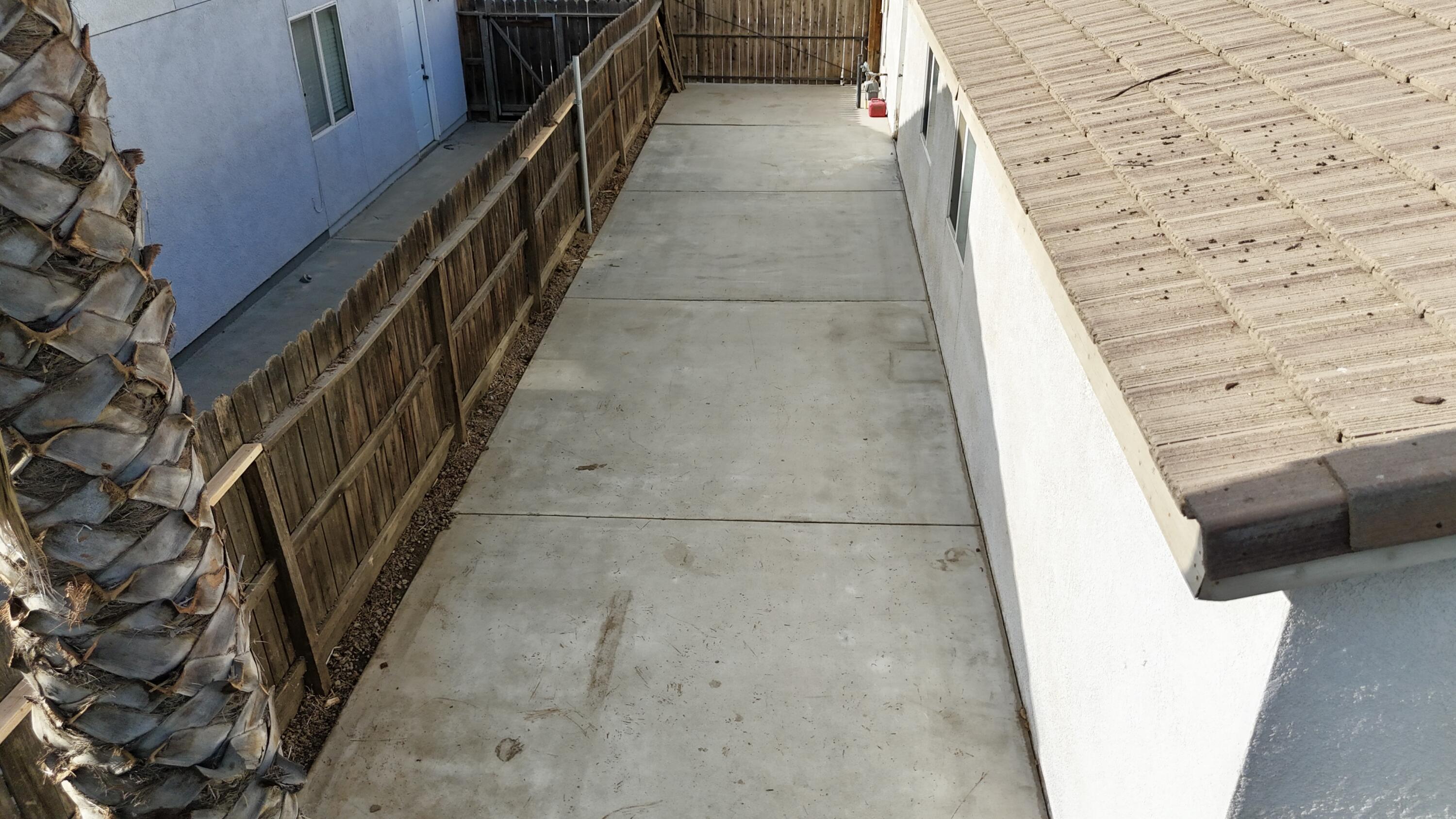 1914 Pioneer Ave, Porterville, CA 93257