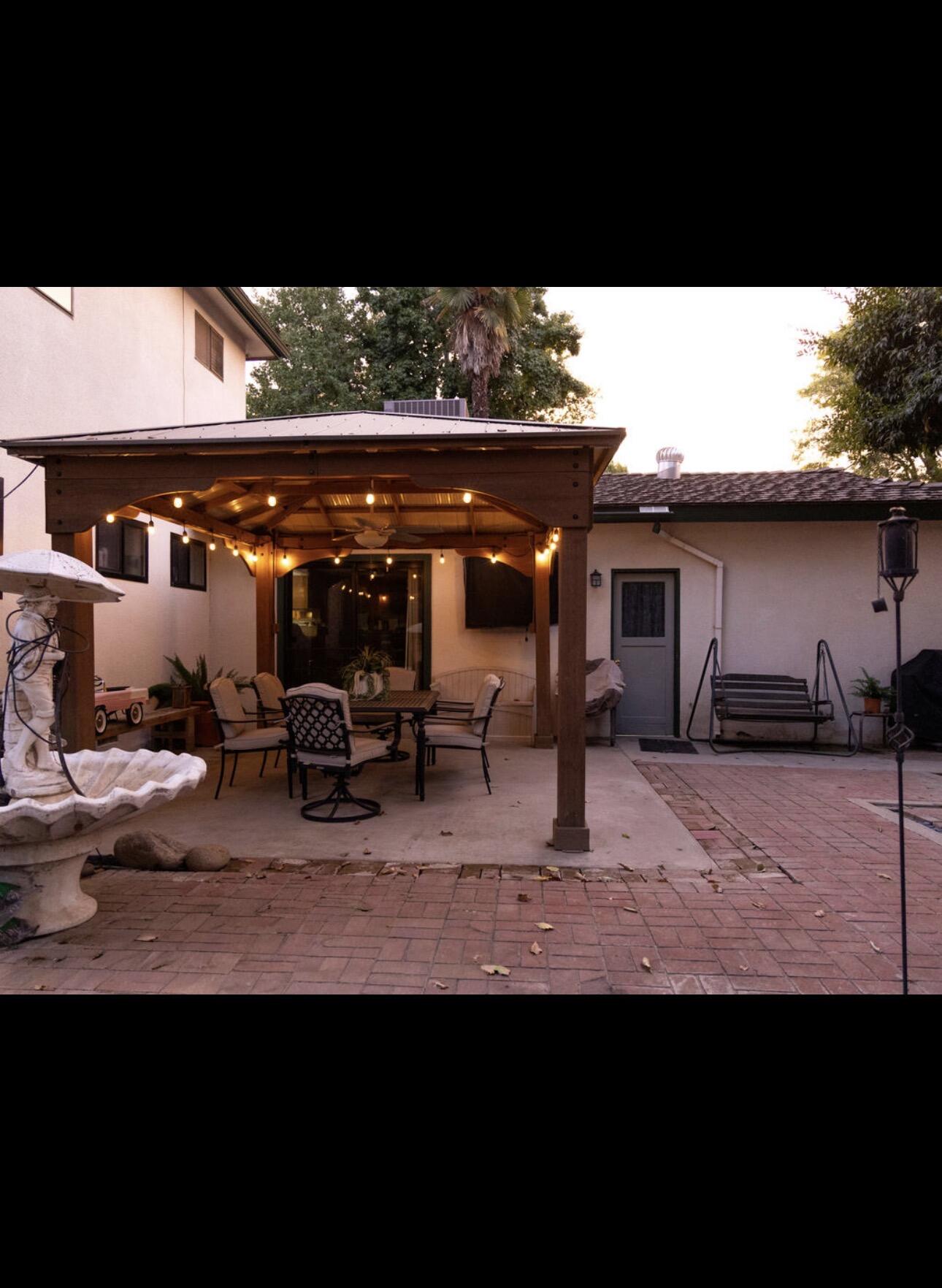 1620 S Johnson St, Visalia, CA 93277