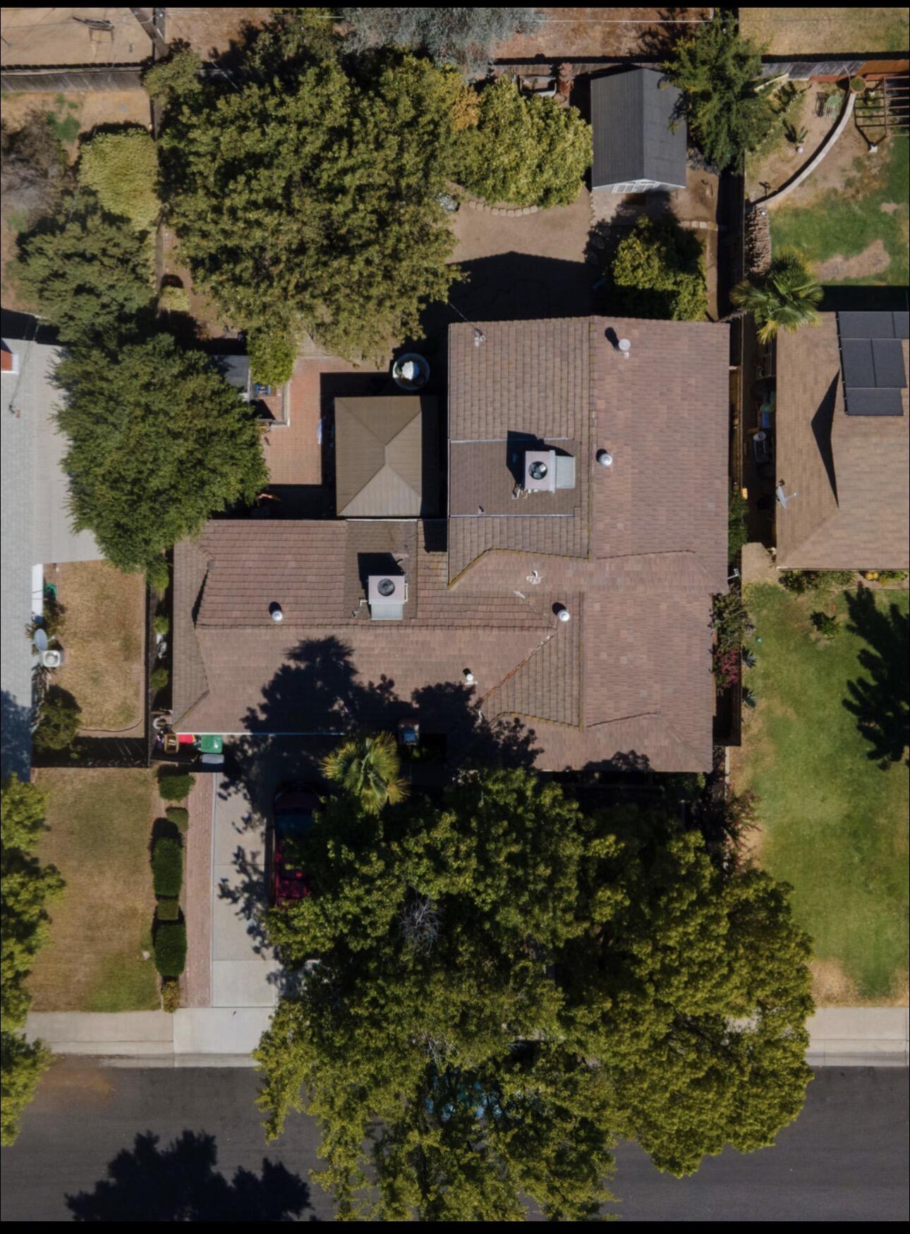 1620 S Johnson St, Visalia, CA 93277