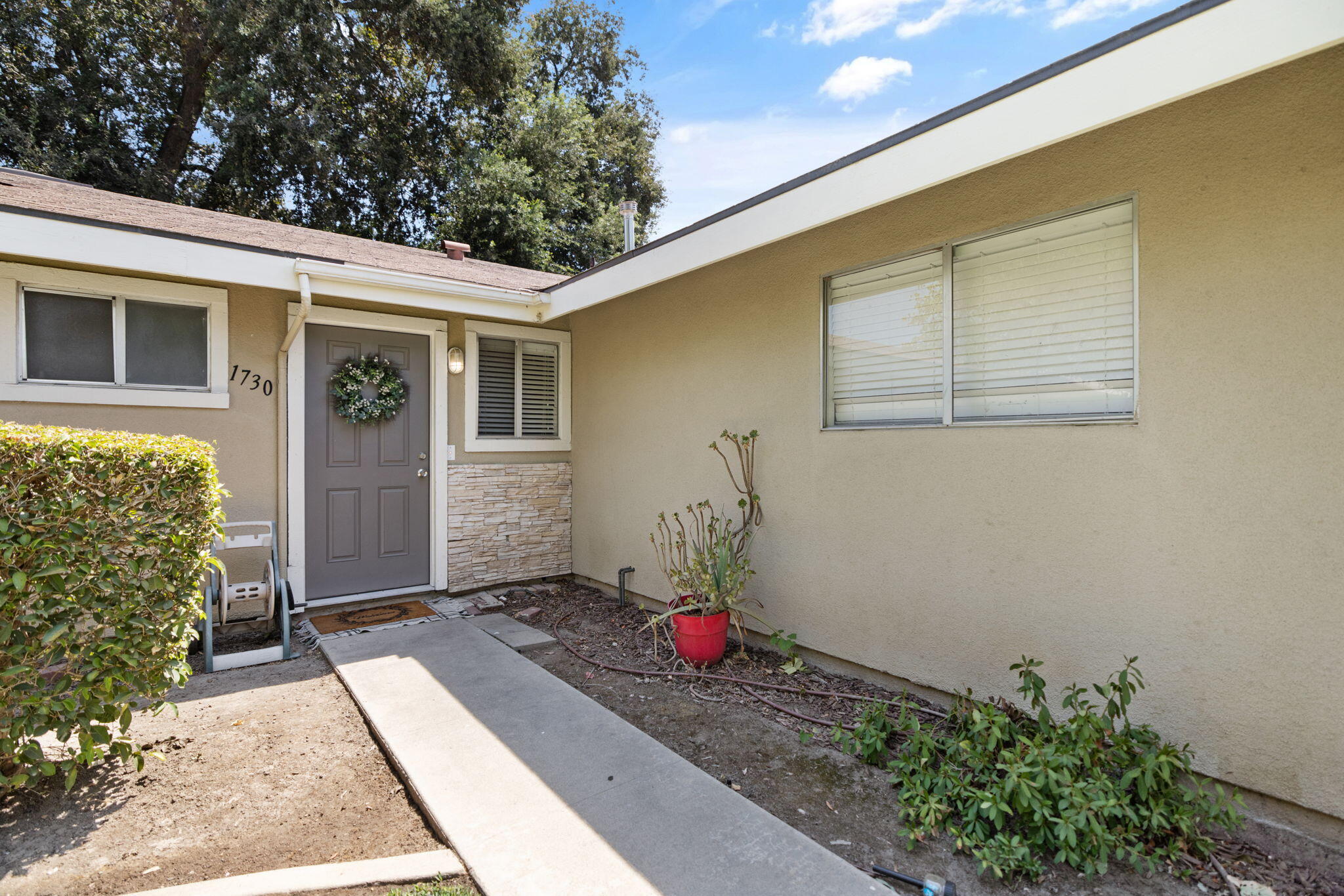 1730 S Atwood St, Visalia, CA 93277