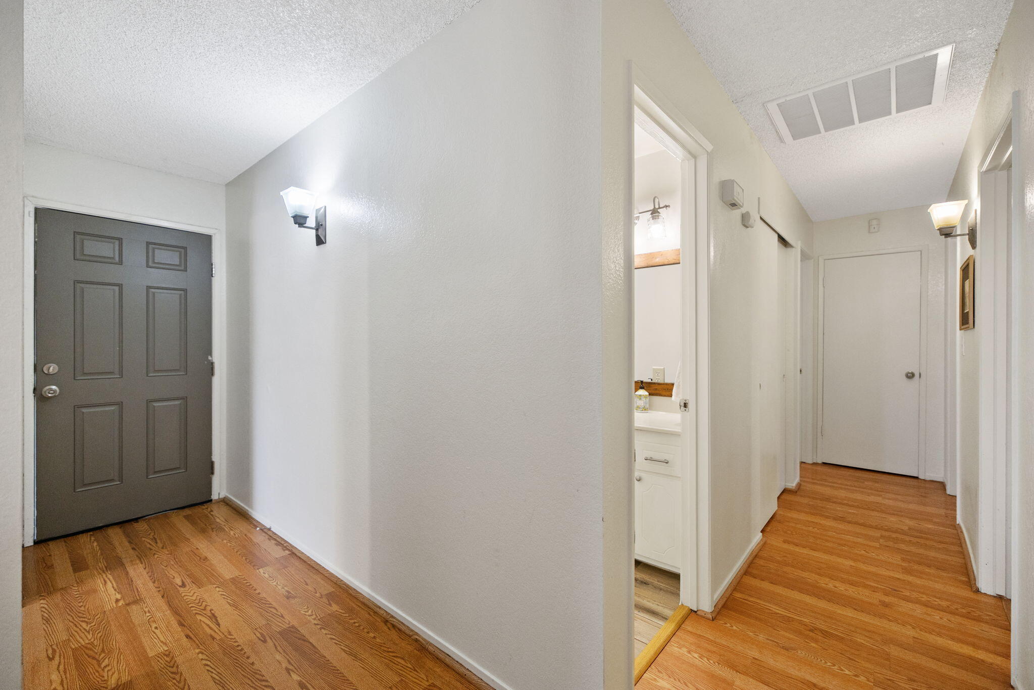 1730 S Atwood St, Visalia, CA 93277