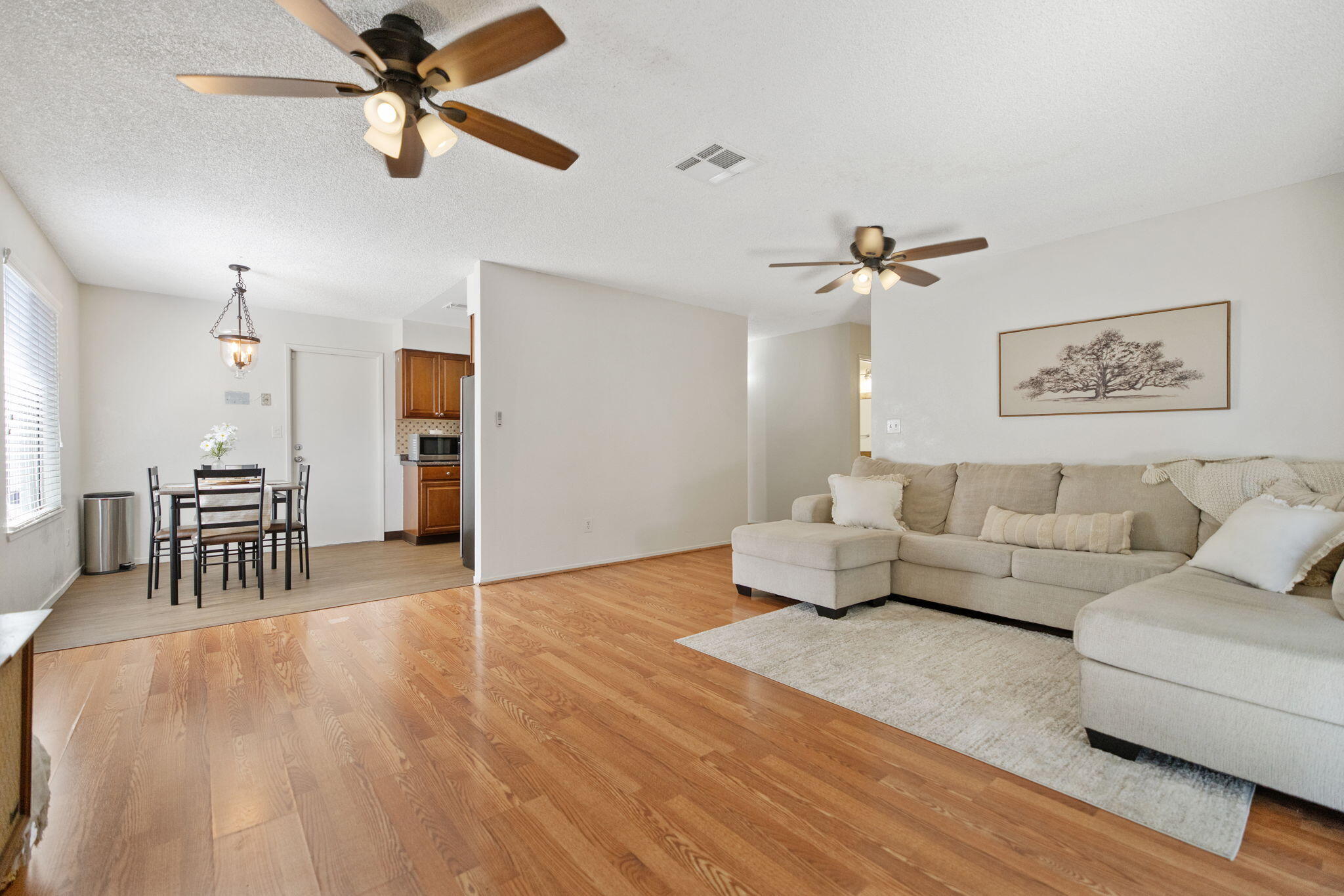 1730 S Atwood St, Visalia, CA 93277