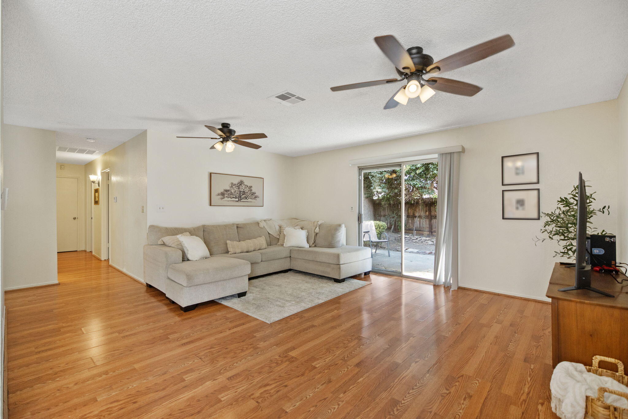 1730 S Atwood St, Visalia, CA 93277