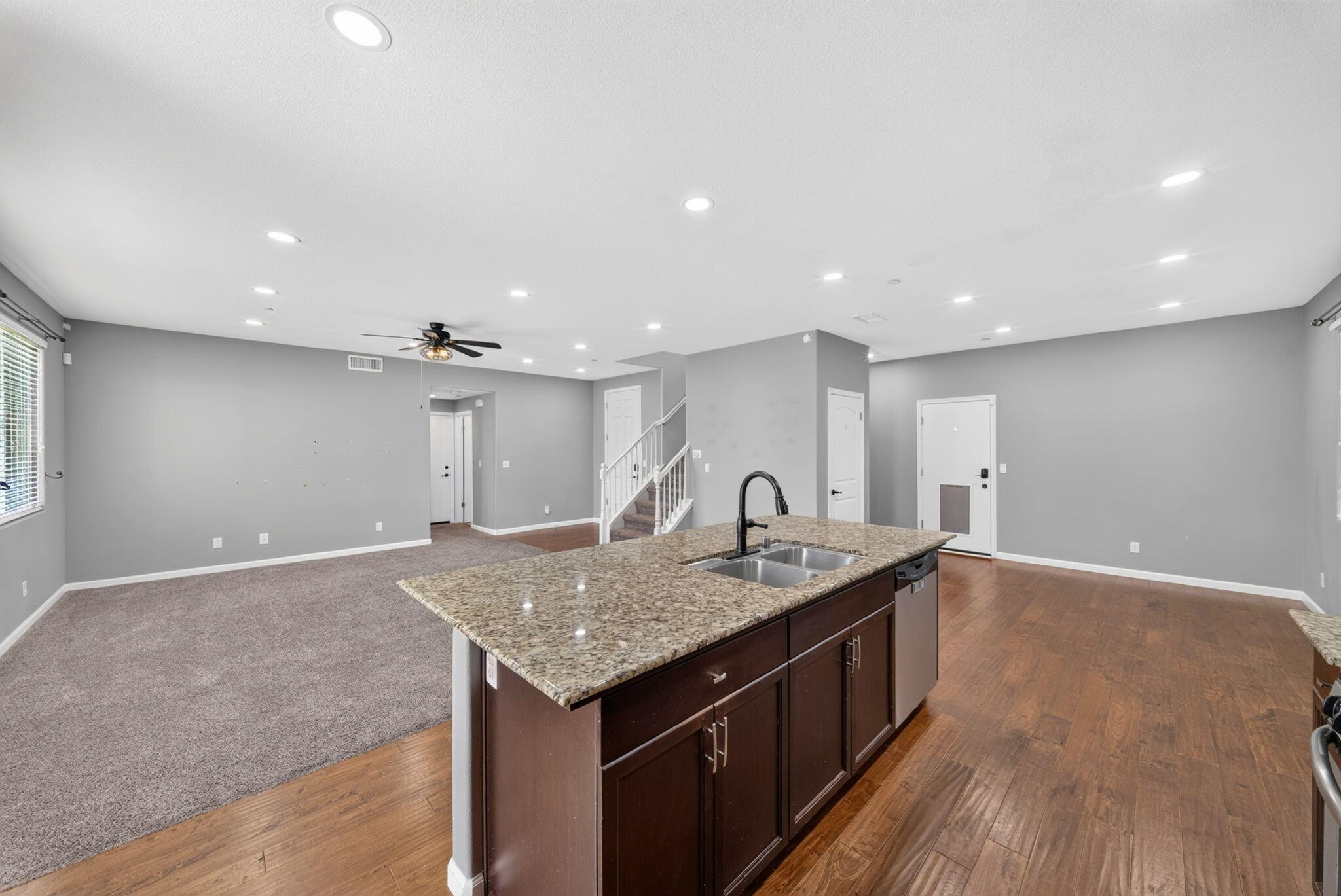 650 Firenze St, Lemoore, CA 93245