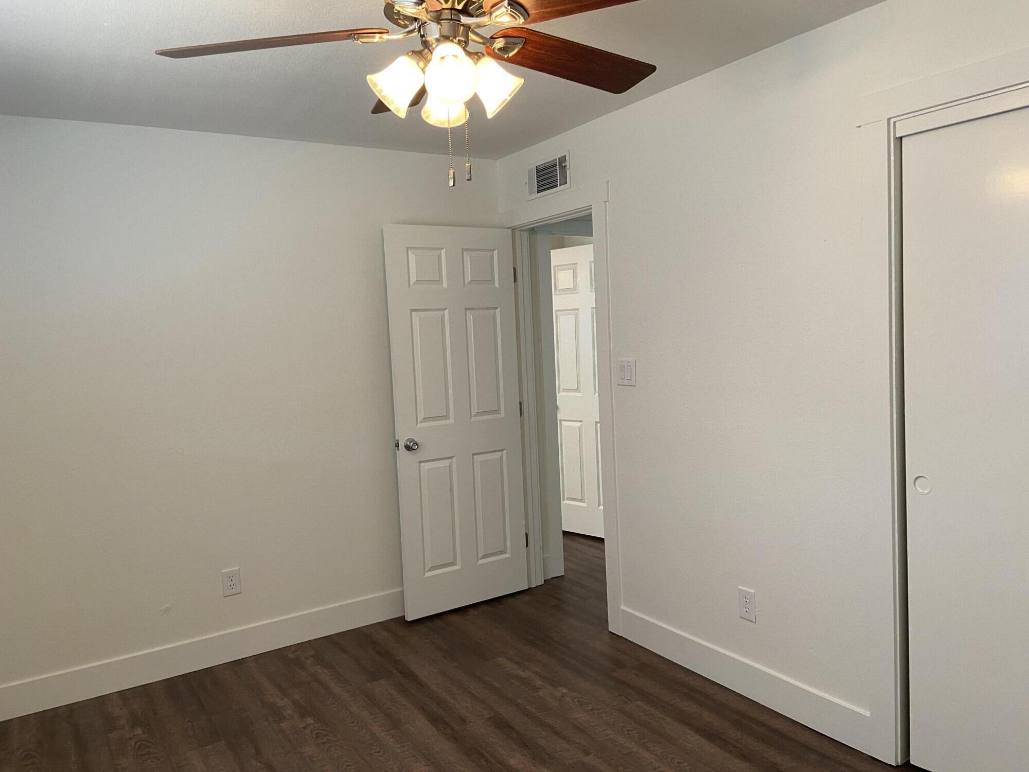 1711 W Kanai Ave, Porterville, CA 93257