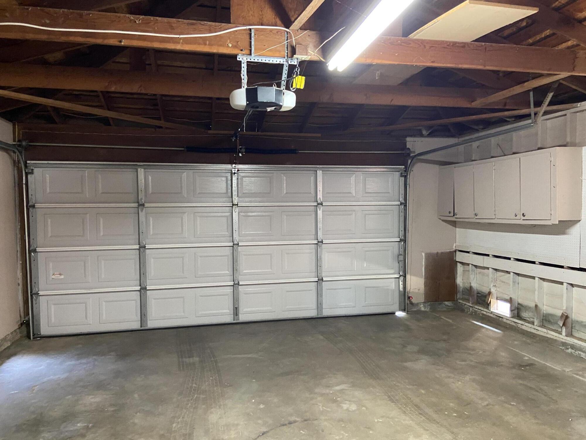 1711 W Kanai Ave, Porterville, CA 93257