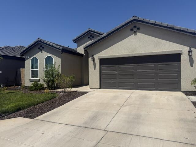 1187 Ambrosia Ln, Madera, CA 93638