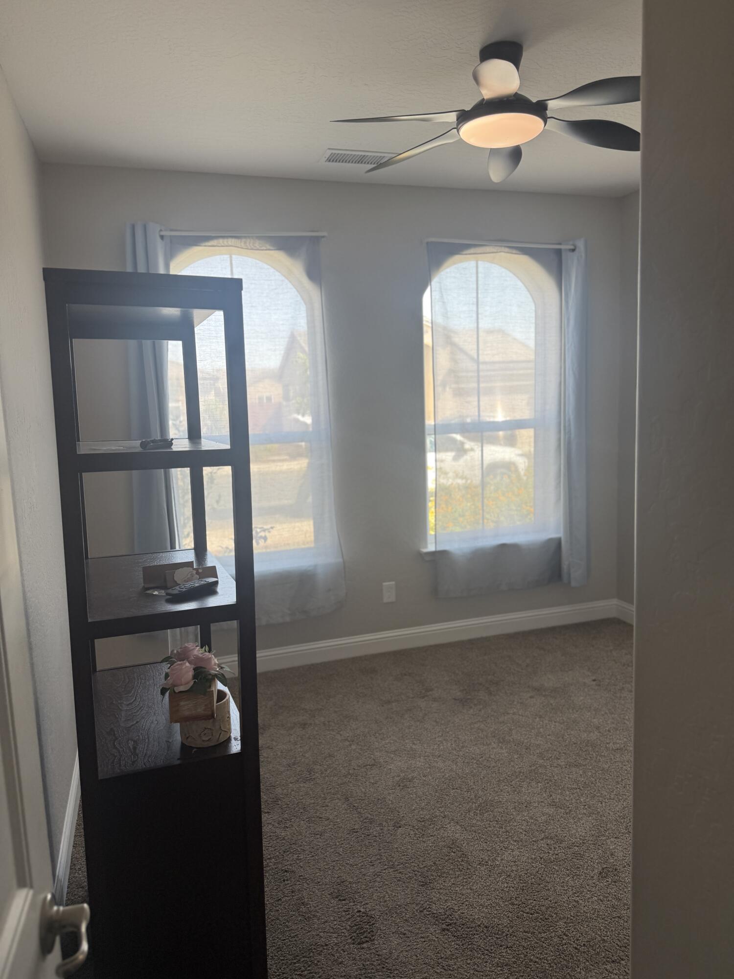 1187 Ambrosia Ln, Madera, CA 93638