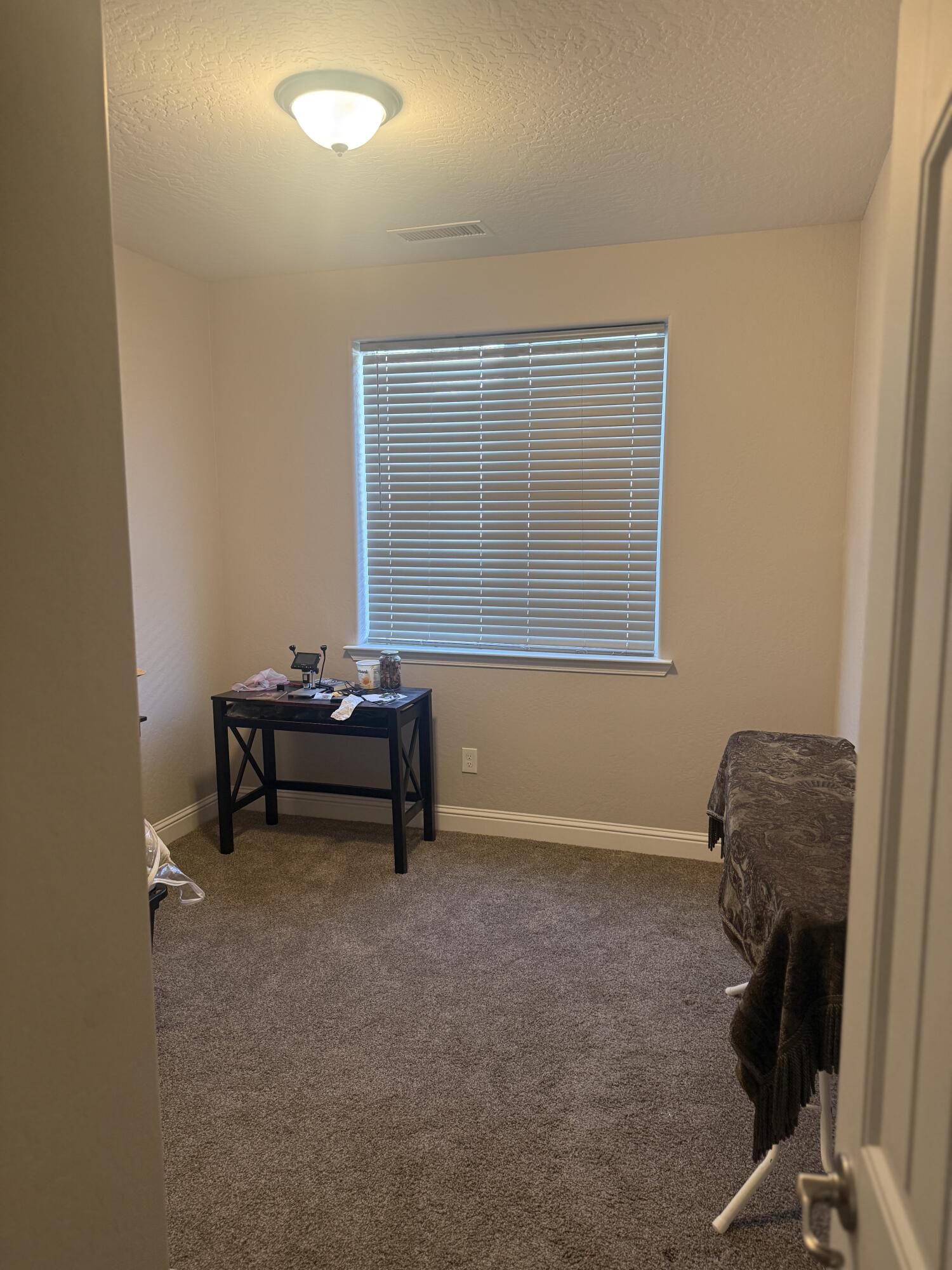 1187 Ambrosia Ln, Madera, CA 93638