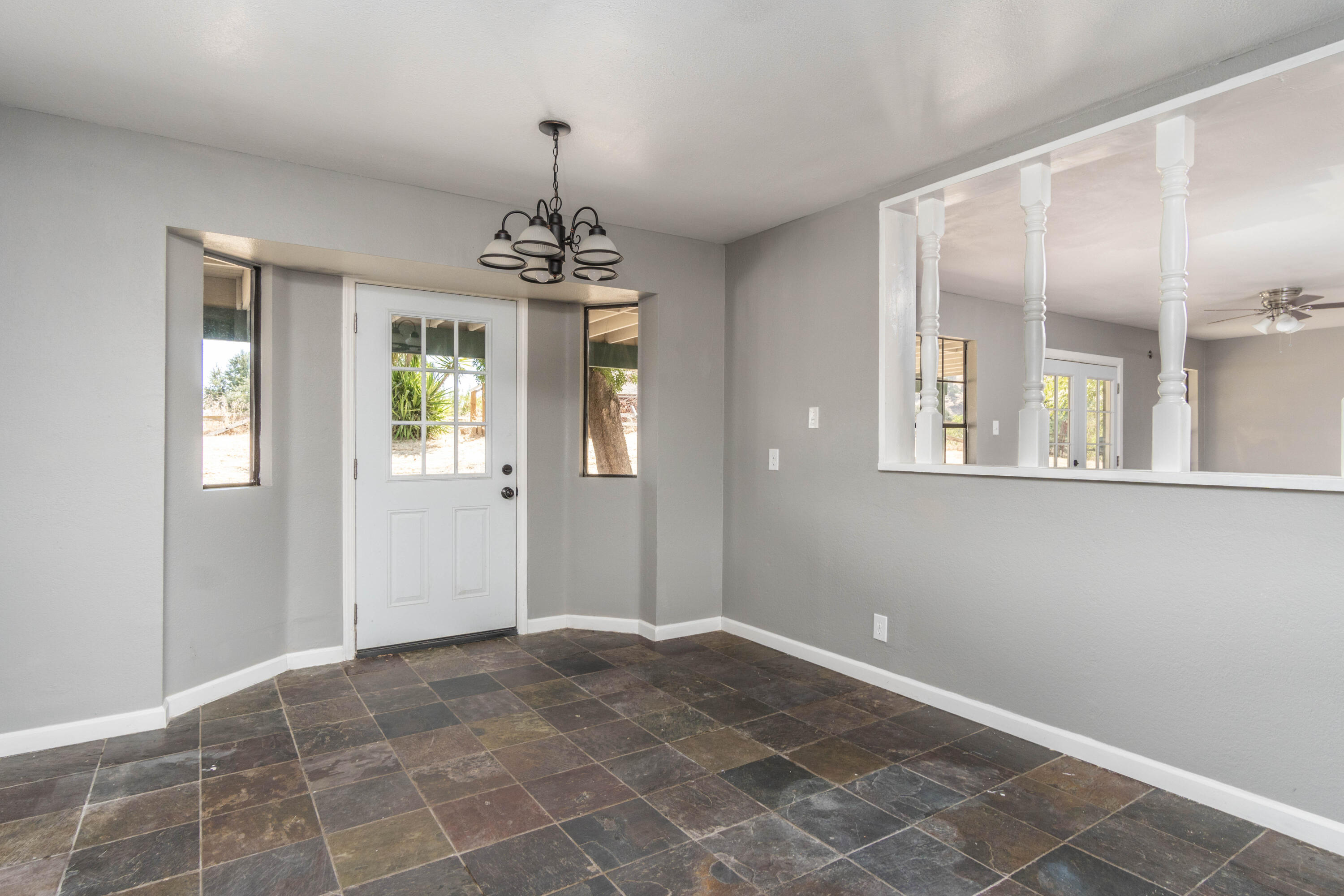 32100 Success Valley Dr, Porterville, CA 93257