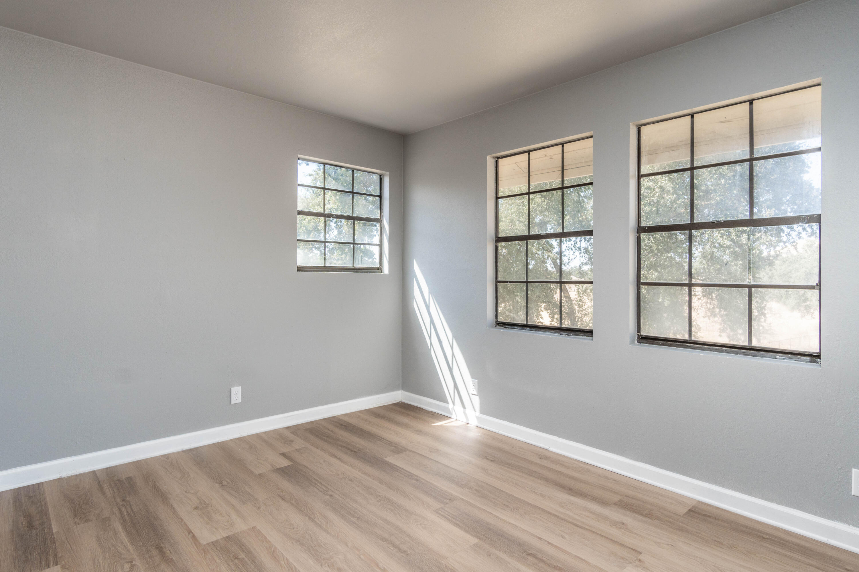32100 Success Valley Dr, Porterville, CA 93257