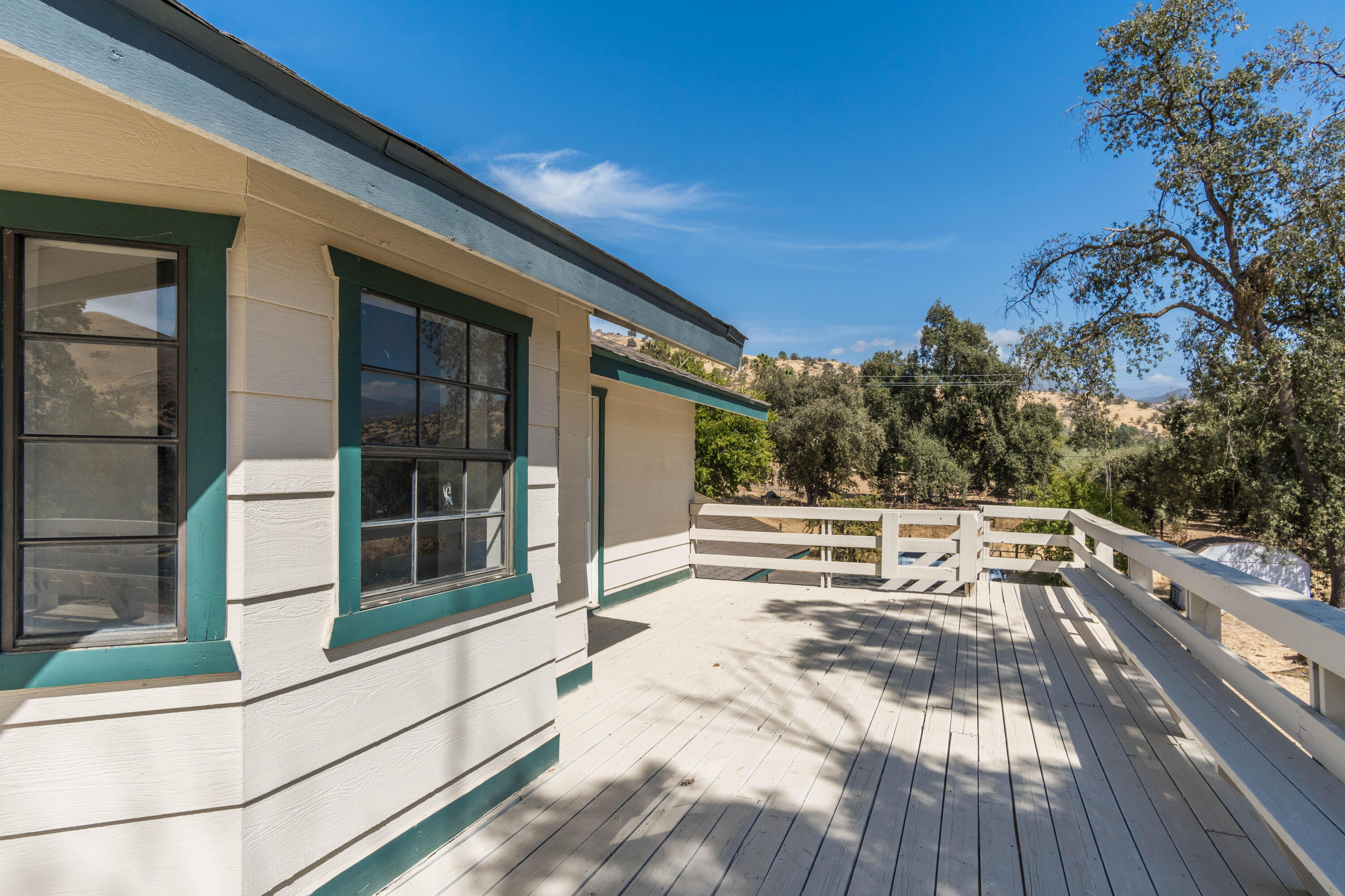 32100 Success Valley Dr, Porterville, CA 93257