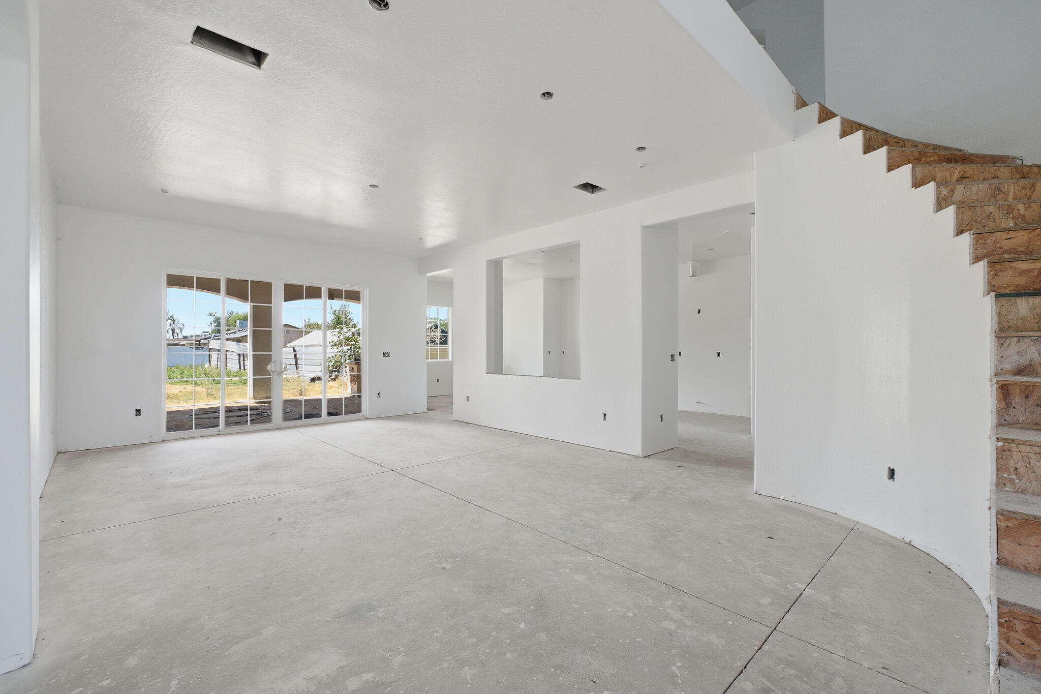 12709 Ave 328, Visalia, CA 93291