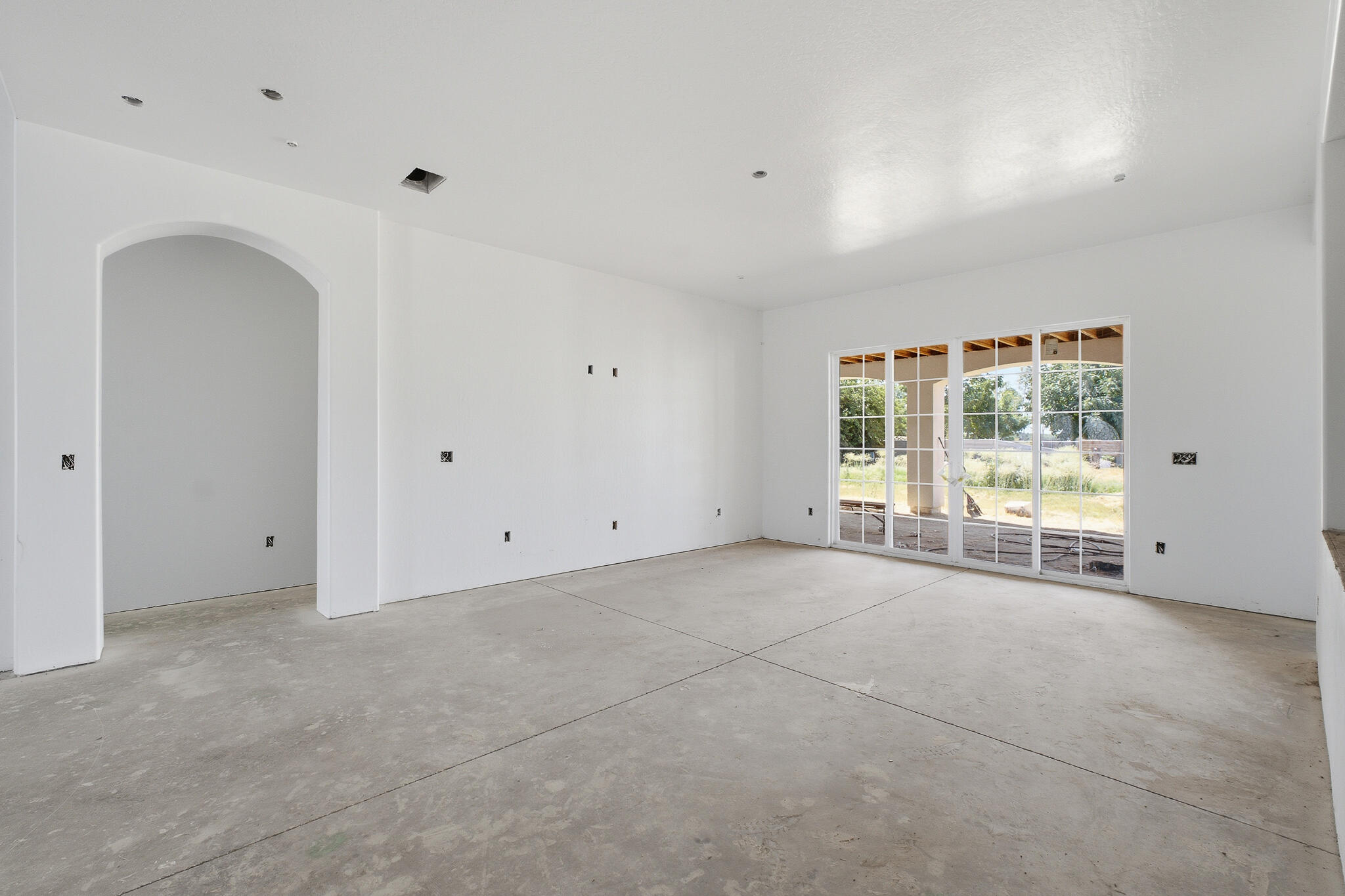 12709 Ave 328, Visalia, CA 93291