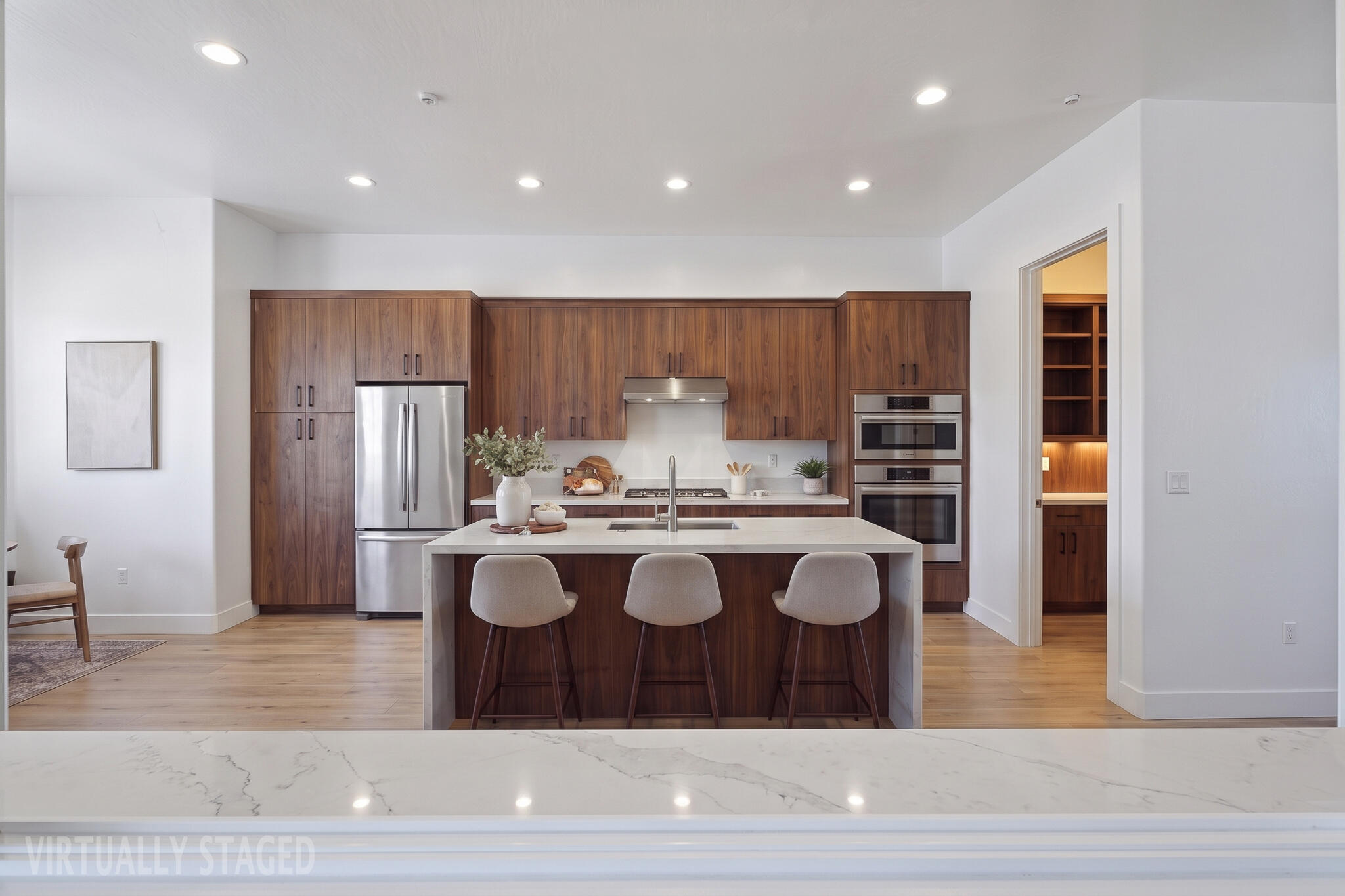 12709 Ave 328, Visalia, CA 93291