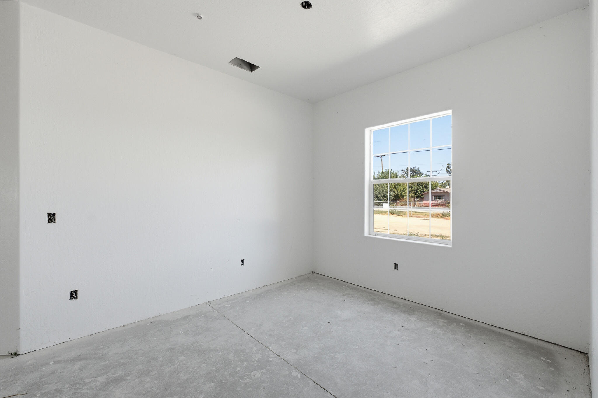 12709 Ave 328, Visalia, CA 93291