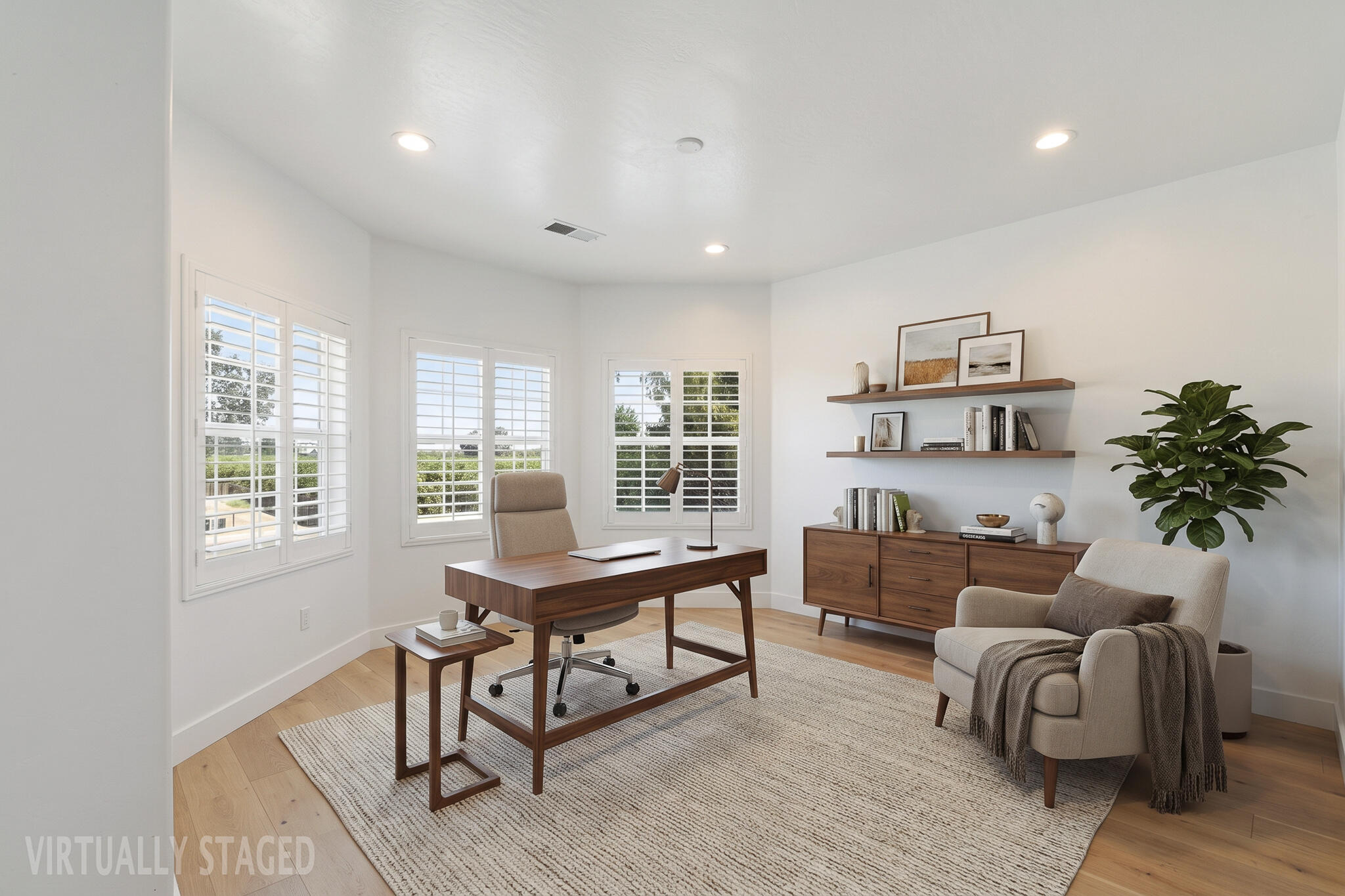 12709 Ave 328, Visalia, CA 93291