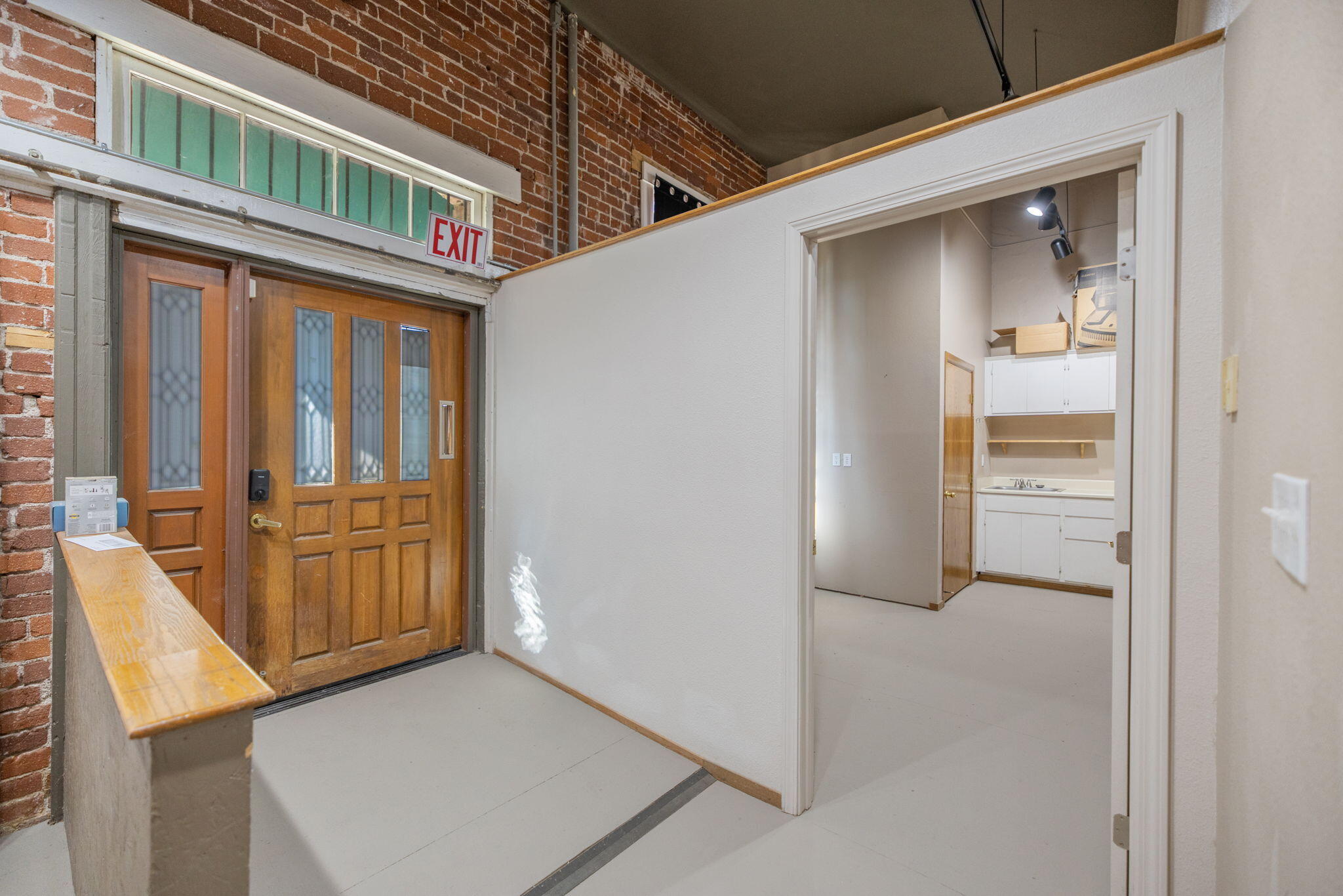 244 E Pine, Exeter, CA 93221