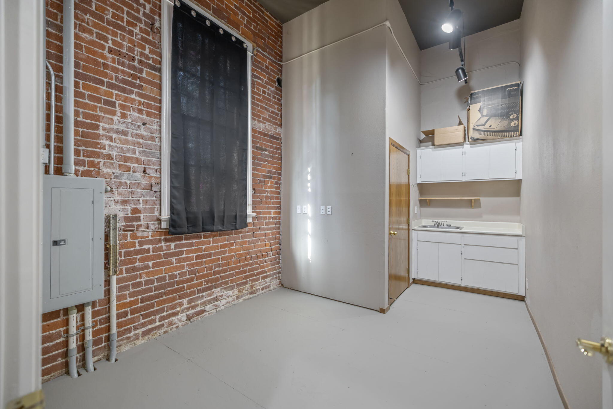 244 E Pine, Exeter, CA 93221