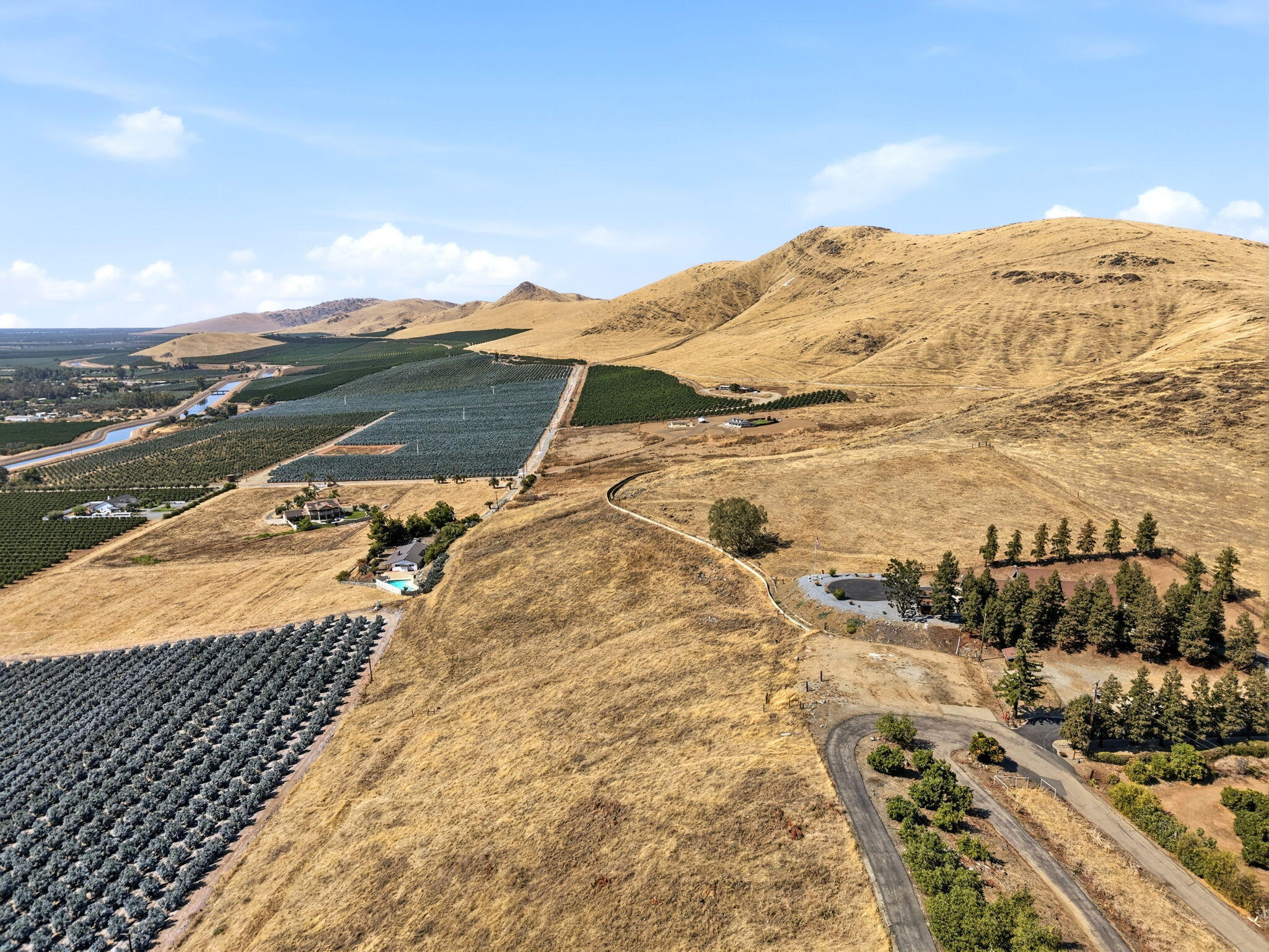 0 Round Valley Dr, Lindsay, CA 93247