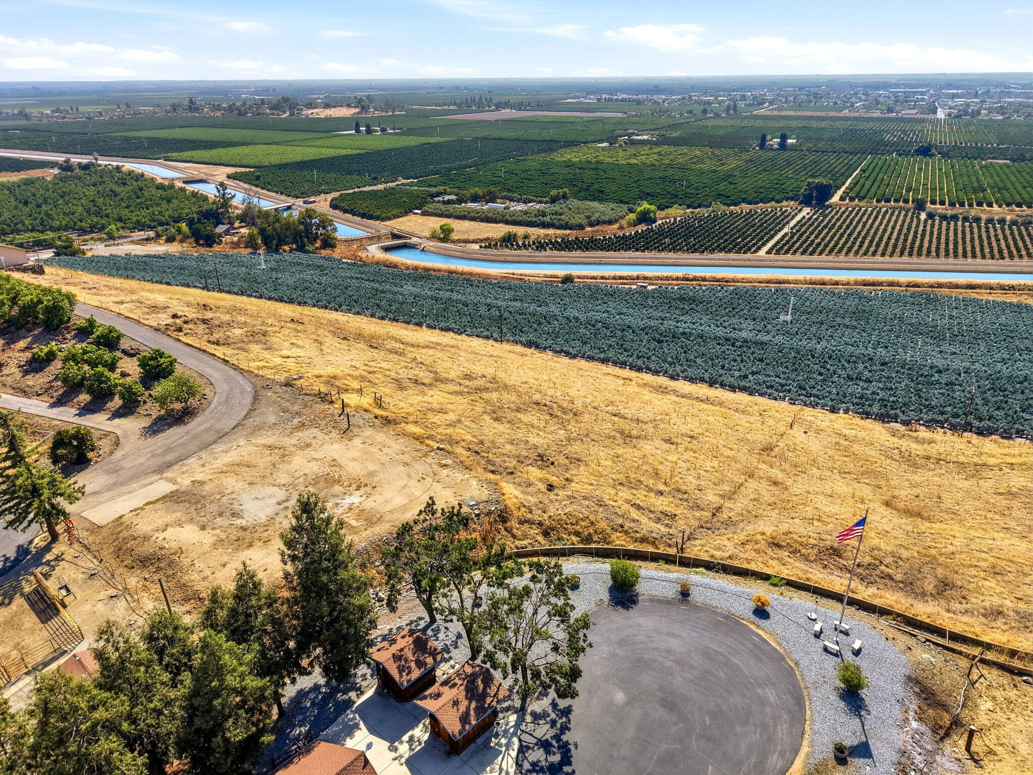 0 Round Valley Dr, Lindsay, CA 93247