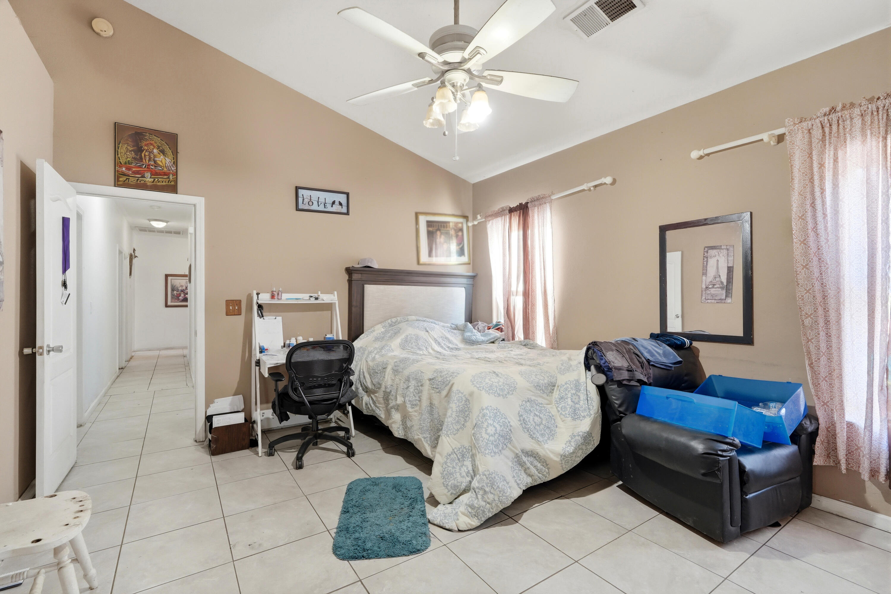 471 N Evans Rd, Tipton, CA 93272