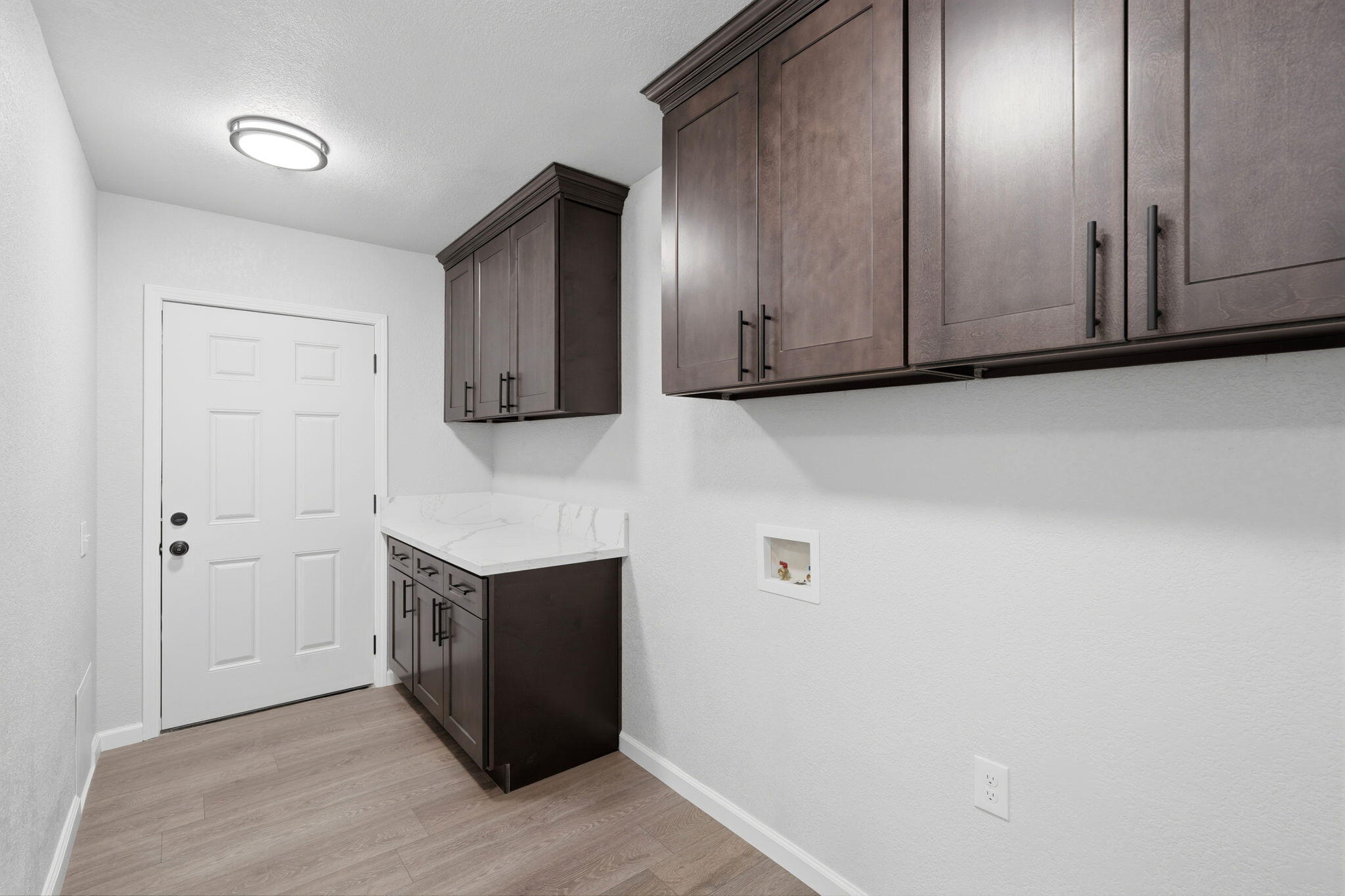627 E Houston Ave, Visalia, CA 93292