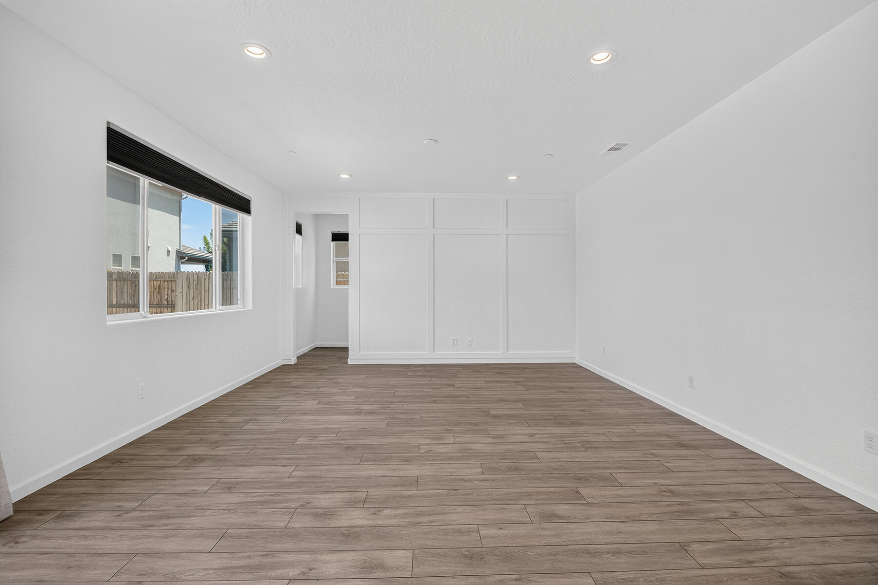 2776 Sand Hills Ave, Tulare, CA 93274