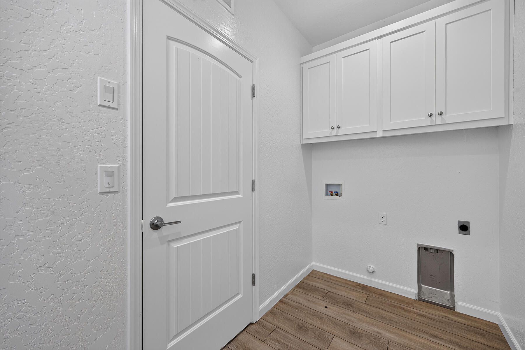 2776 Sand Hills Ave, Tulare, CA 93274