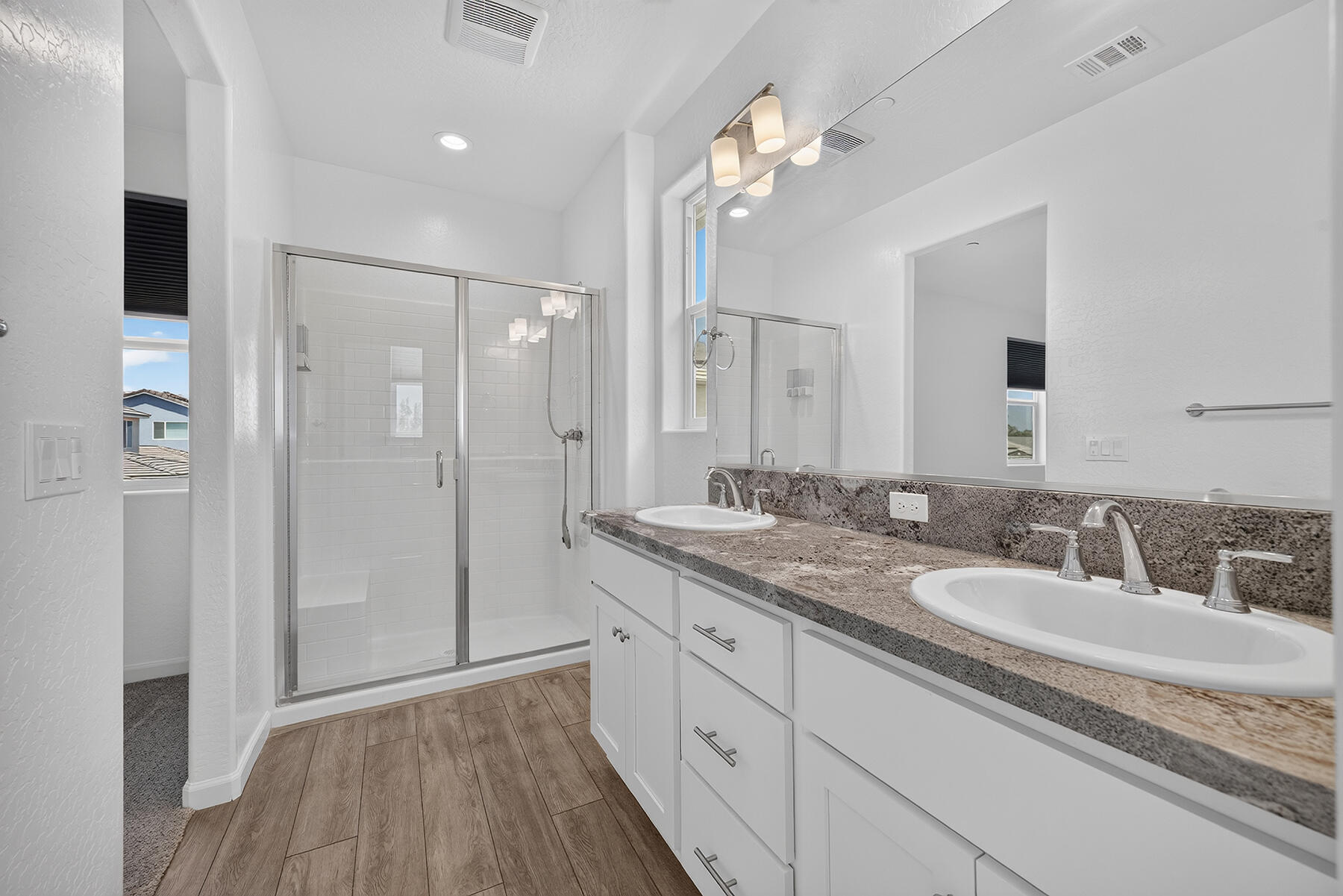2776 Sand Hills Ave, Tulare, CA 93274