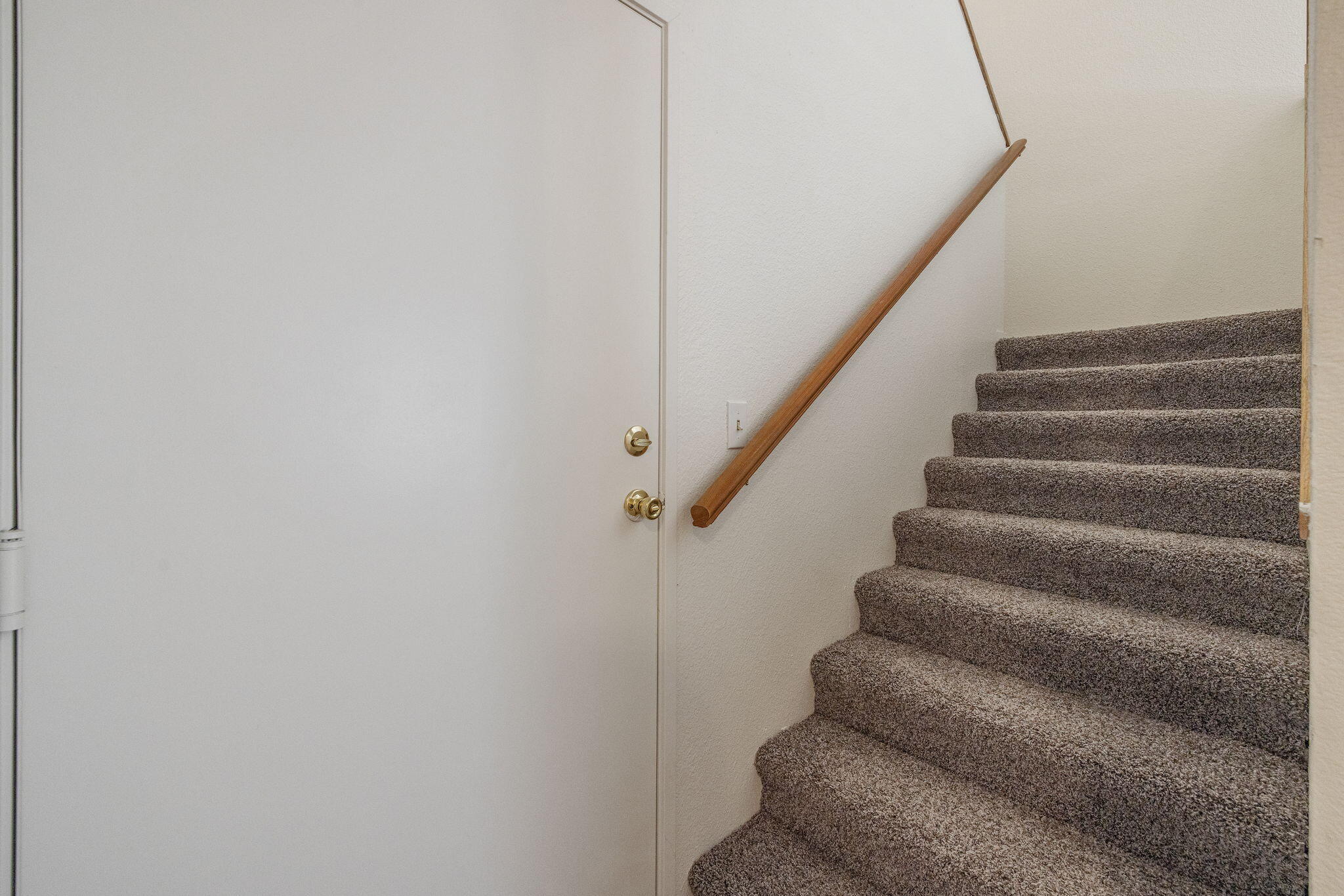 8200 Laborough Dr, Bakersfield, CA 93311