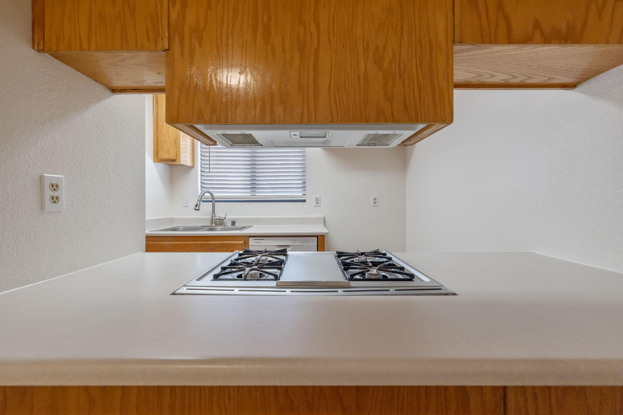 8200 Laborough Dr, Bakersfield, CA 93311