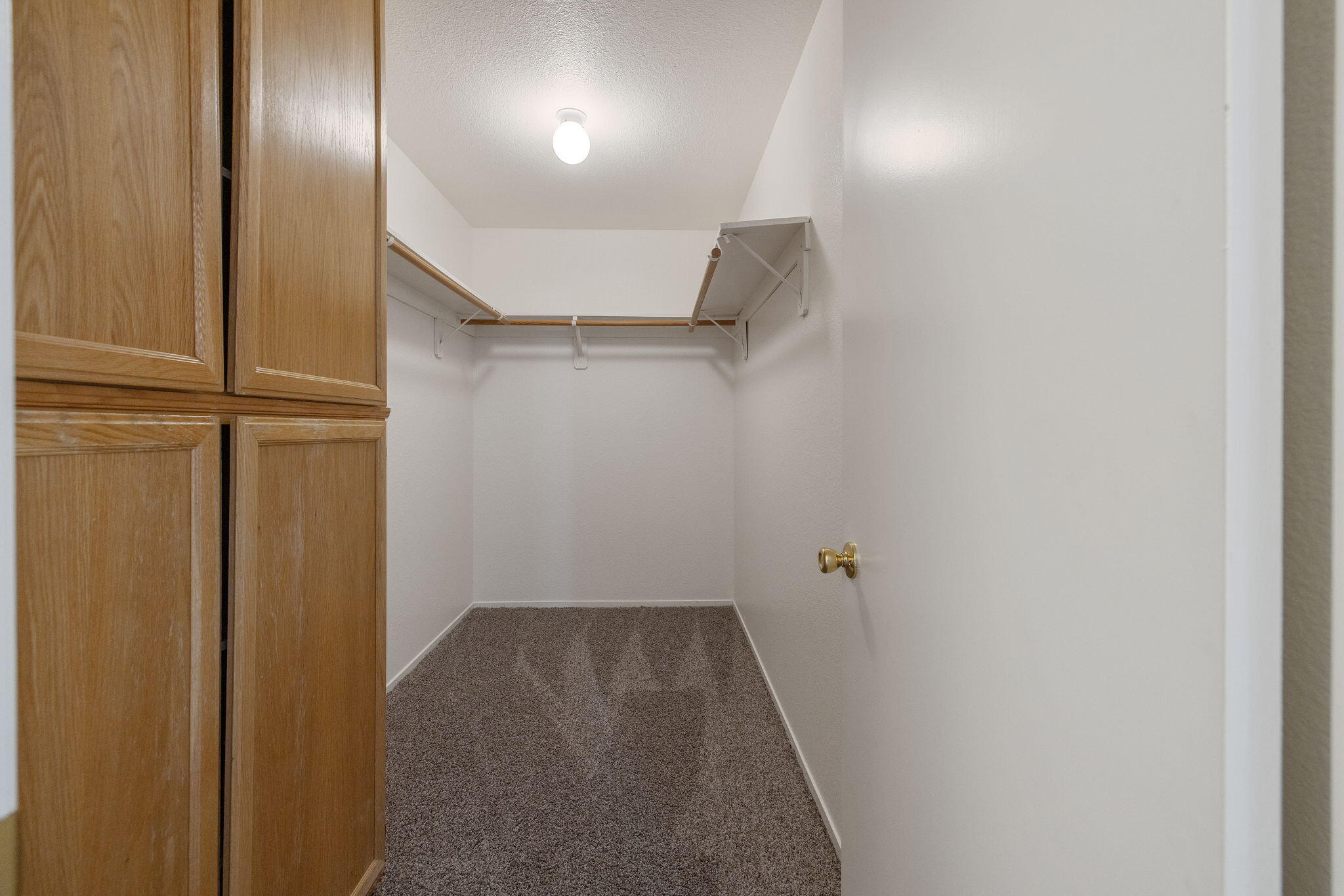 8200 Laborough Dr, Bakersfield, CA 93311