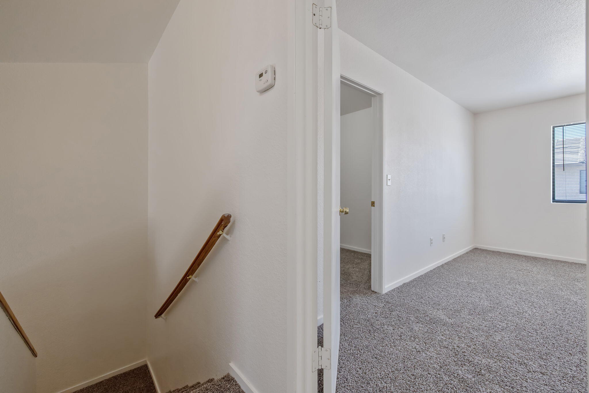 8200 Laborough Dr, Bakersfield, CA 93311