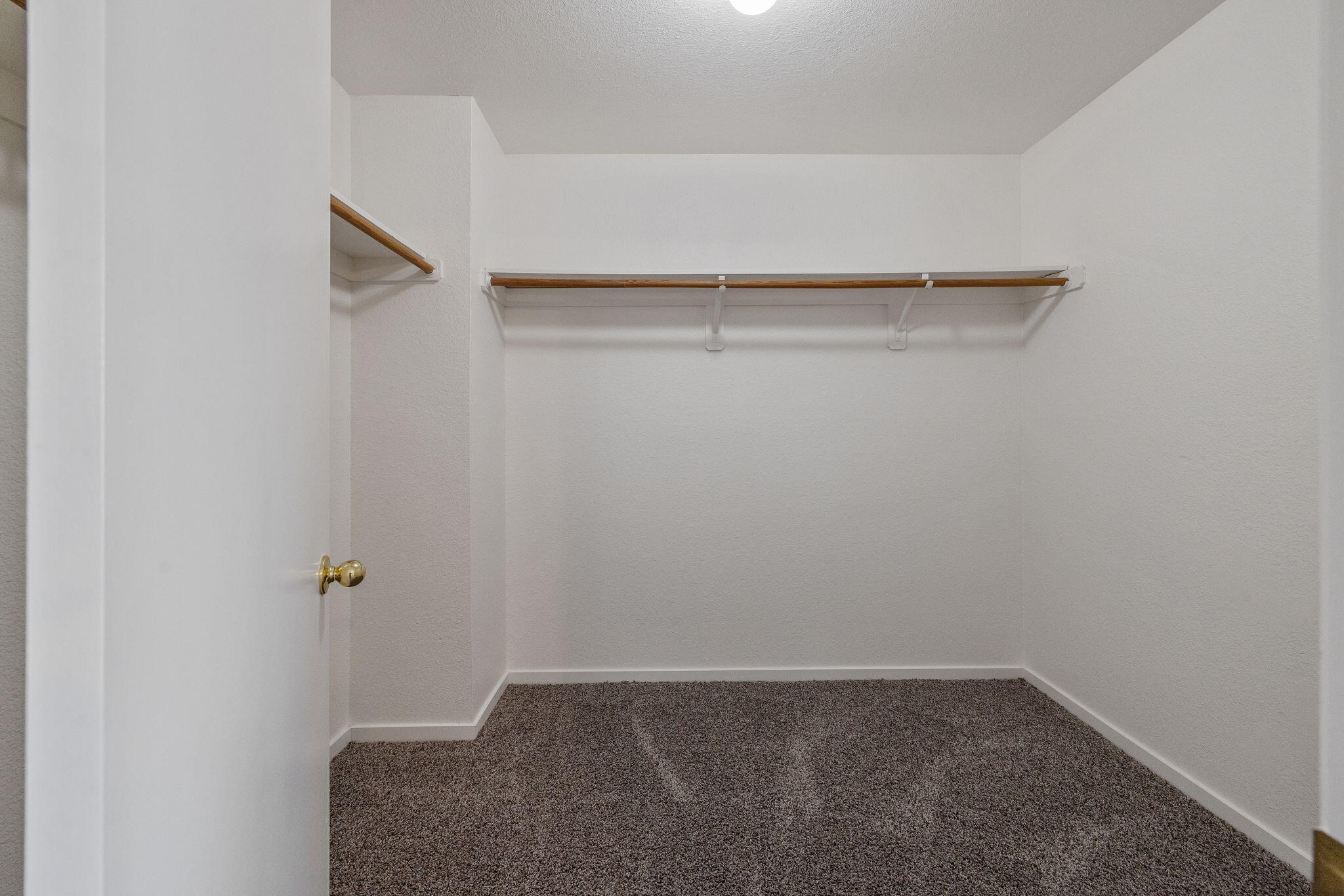 8200 Laborough Dr, Bakersfield, CA 93311
