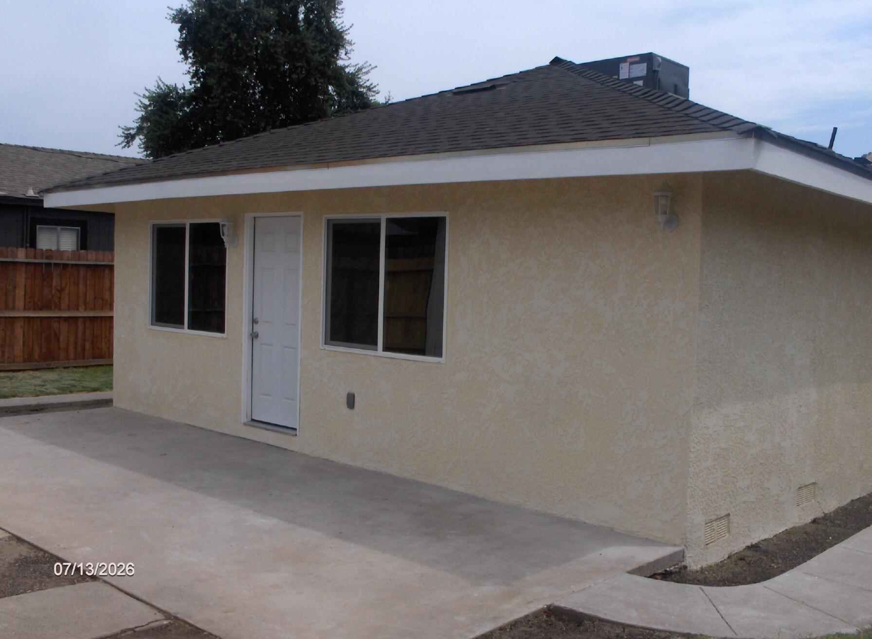 32913 Sierra Dr, Lemon Cove, CA 93244