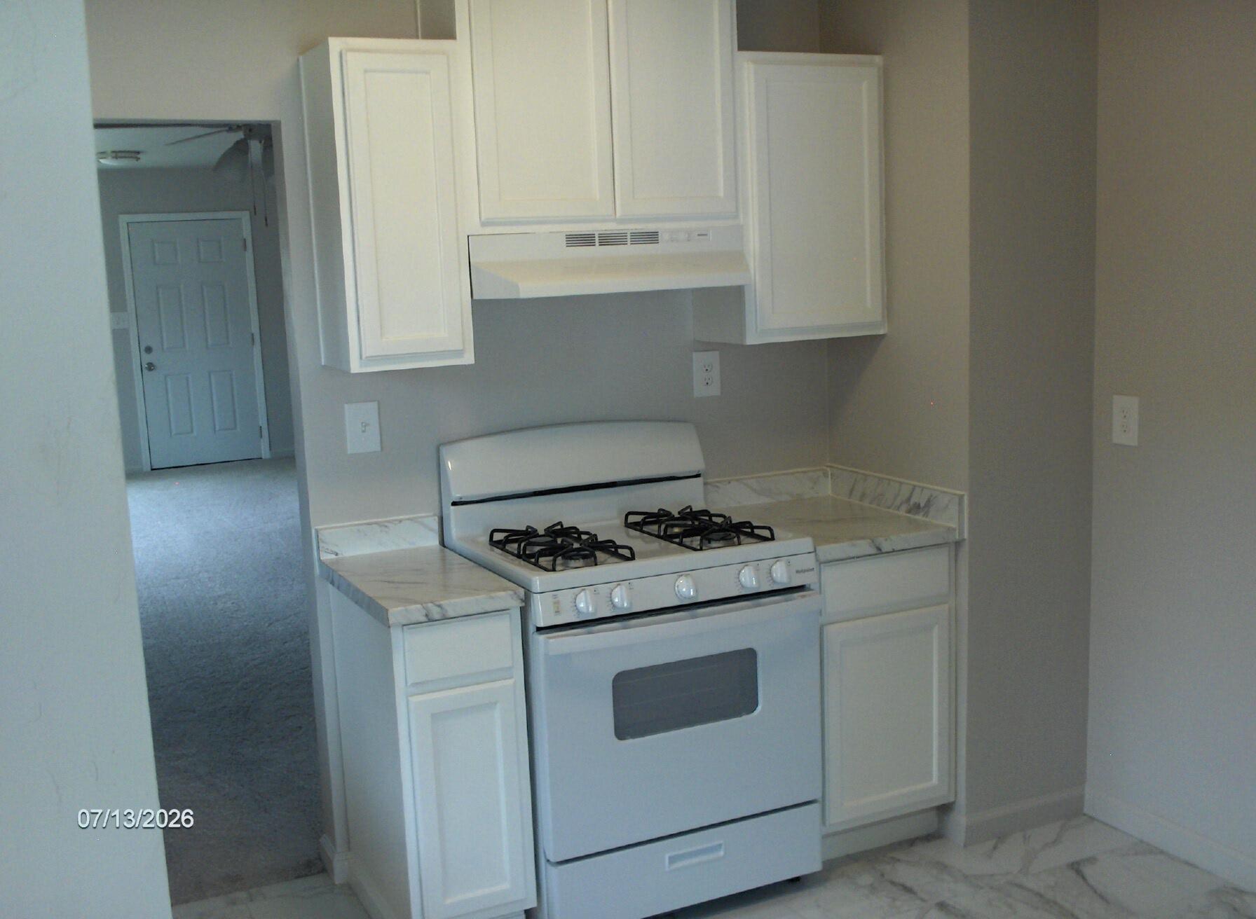 32913 Sierra Dr, Lemon Cove, CA 93244