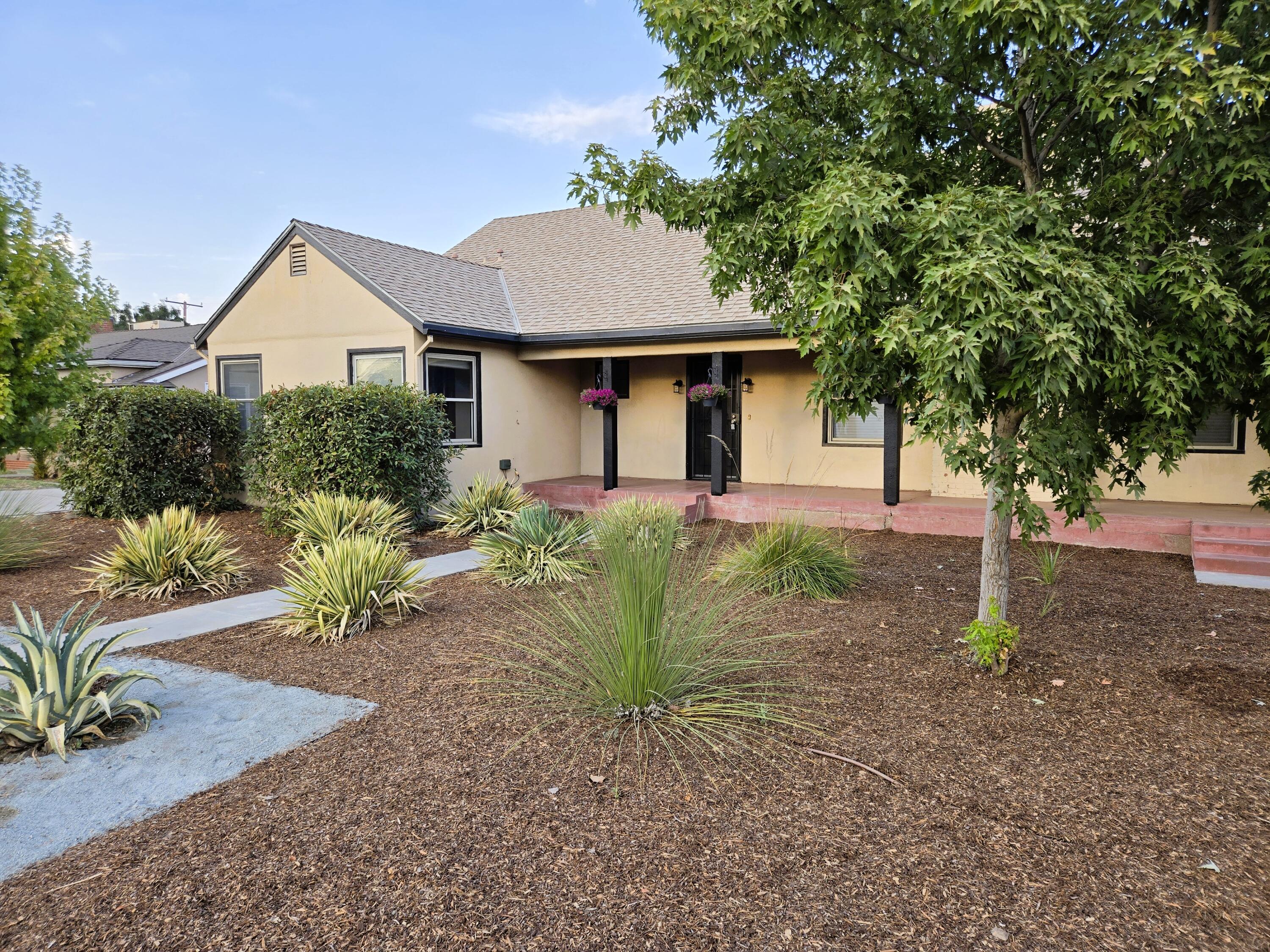 616 N M St, Tulare, CA 93274
