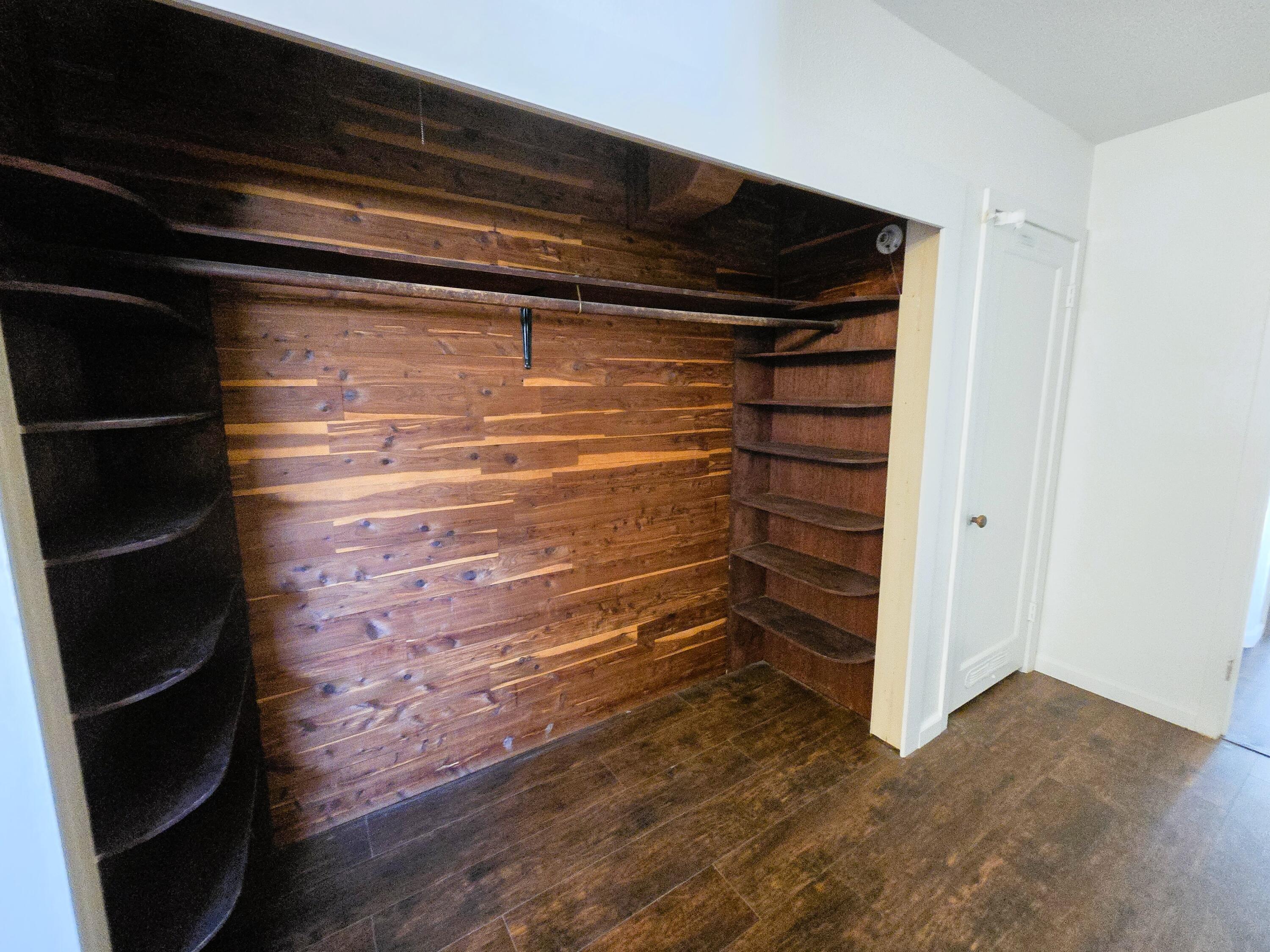 616 N M St, Tulare, CA 93274