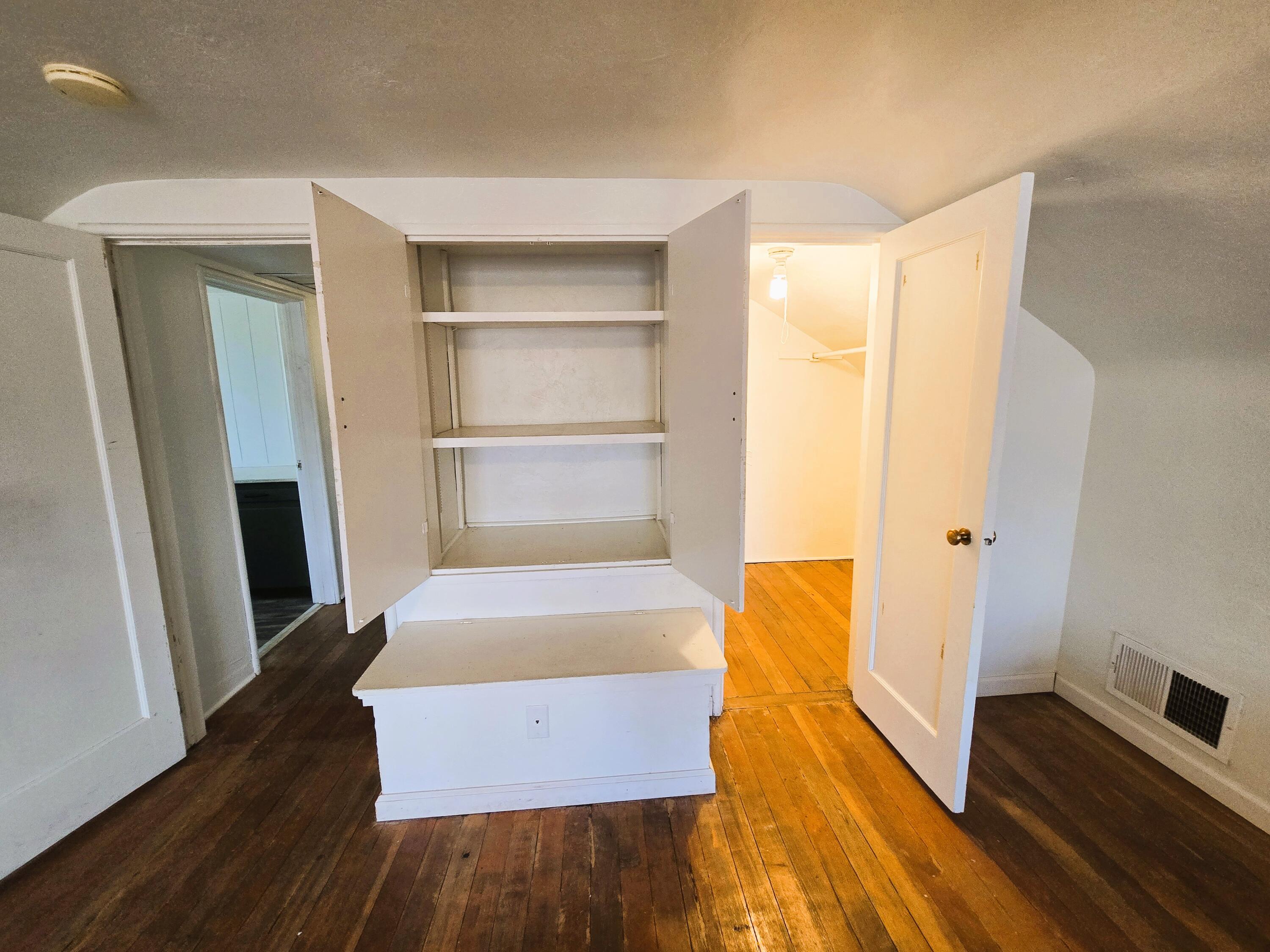 616 N M St, Tulare, CA 93274