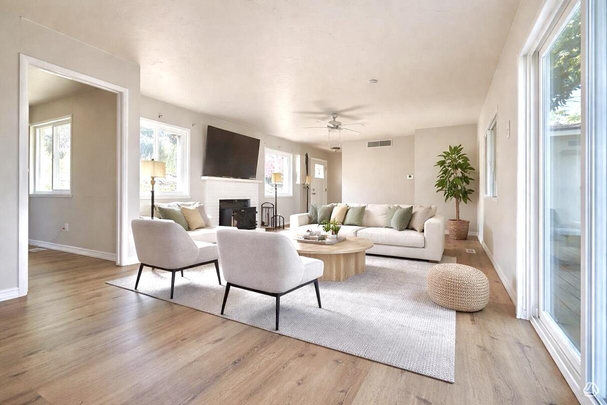 1112 N Harvard Ave, Lindsay, CA 93247
