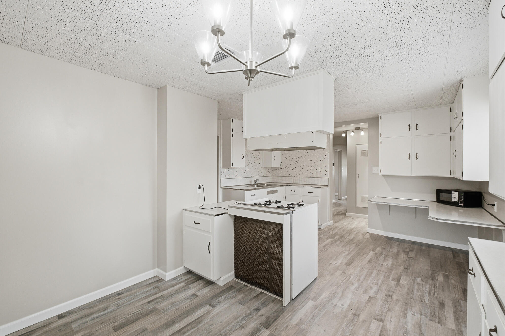 1707 7th Ave, Corcoran, CA 93212