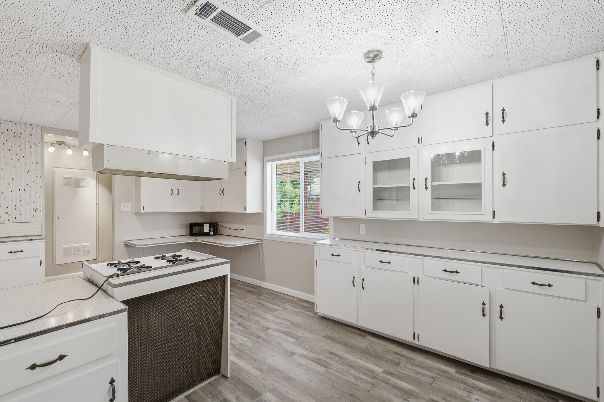 1707 7th Ave, Corcoran, CA 93212