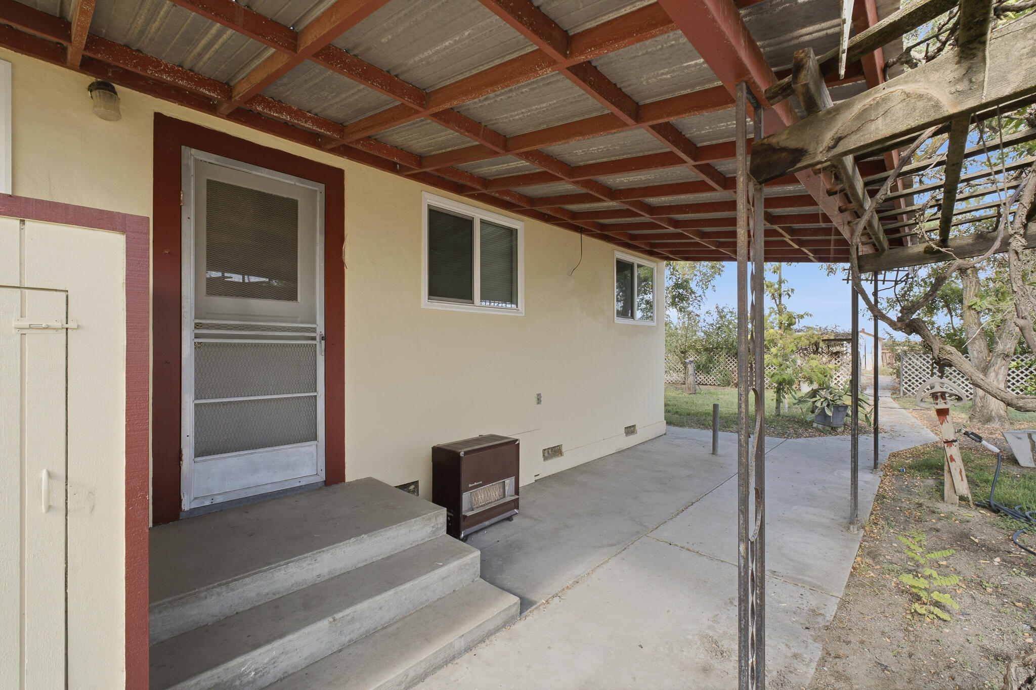 1707 7th Ave, Corcoran, CA 93212