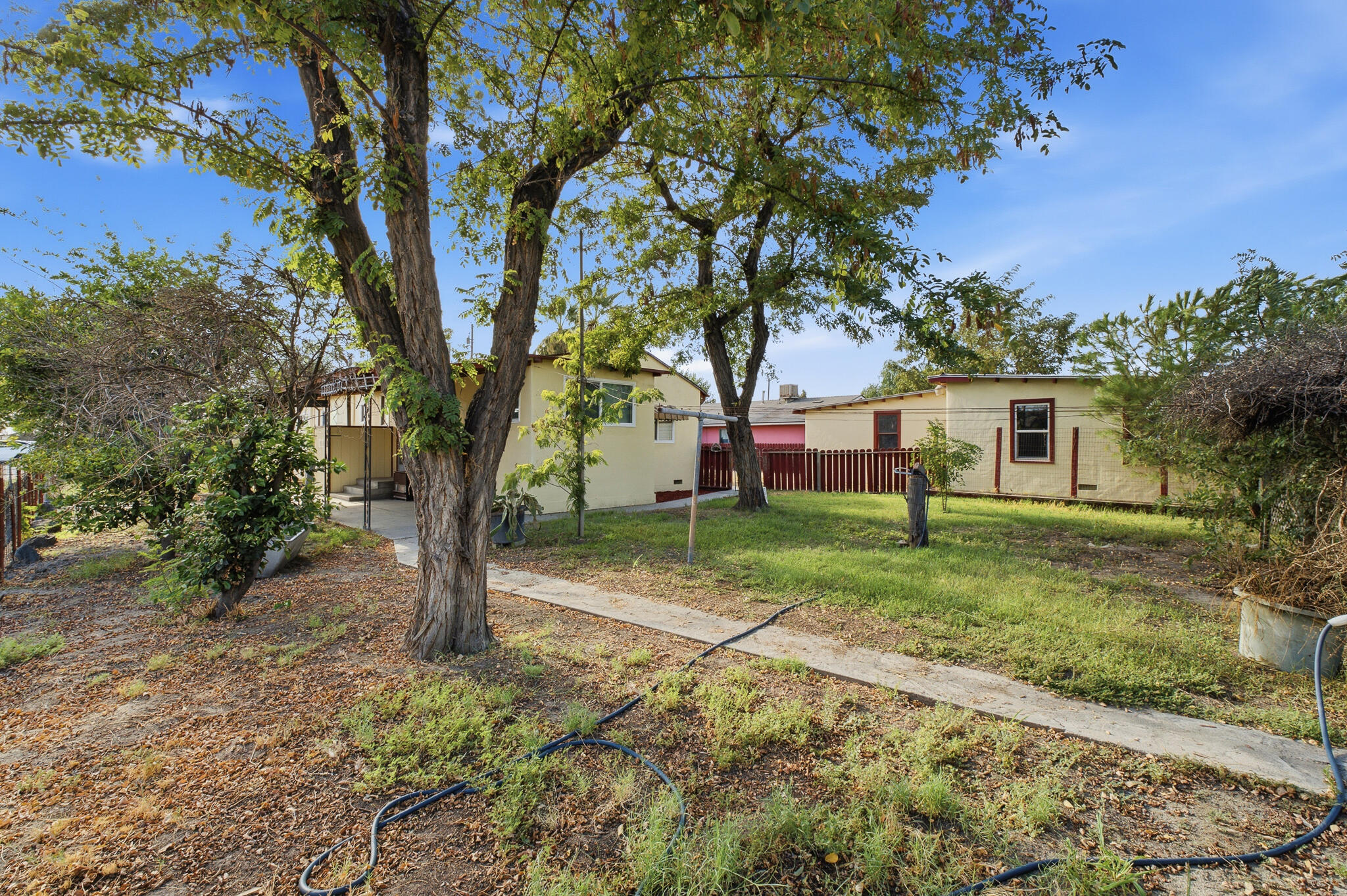 1707 7th Ave, Corcoran, CA 93212
