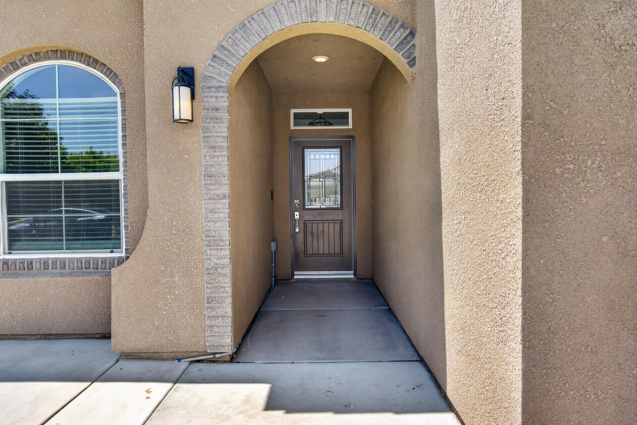 1175 Narwhal Ave, Lemoore, CA 93245