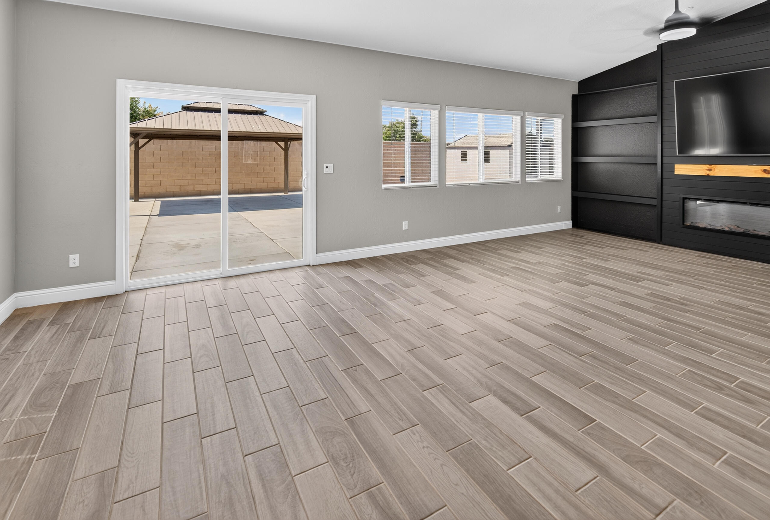 1175 Narwhal Ave, Lemoore, CA 93245