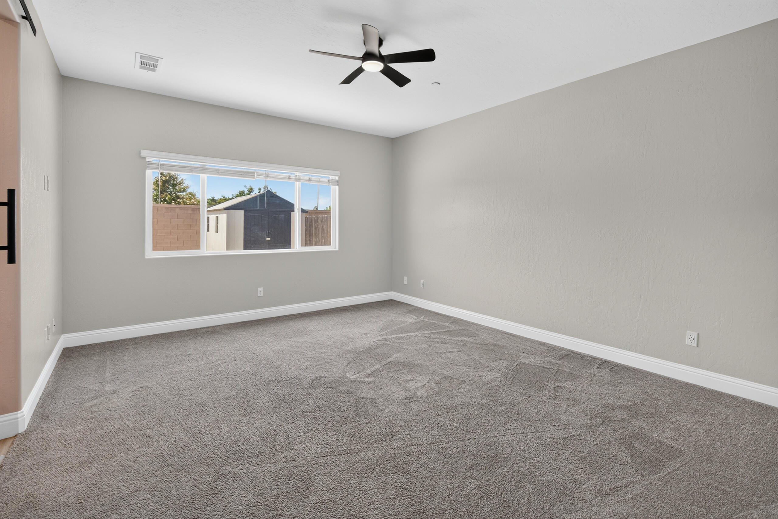 1175 Narwhal Ave, Lemoore, CA 93245