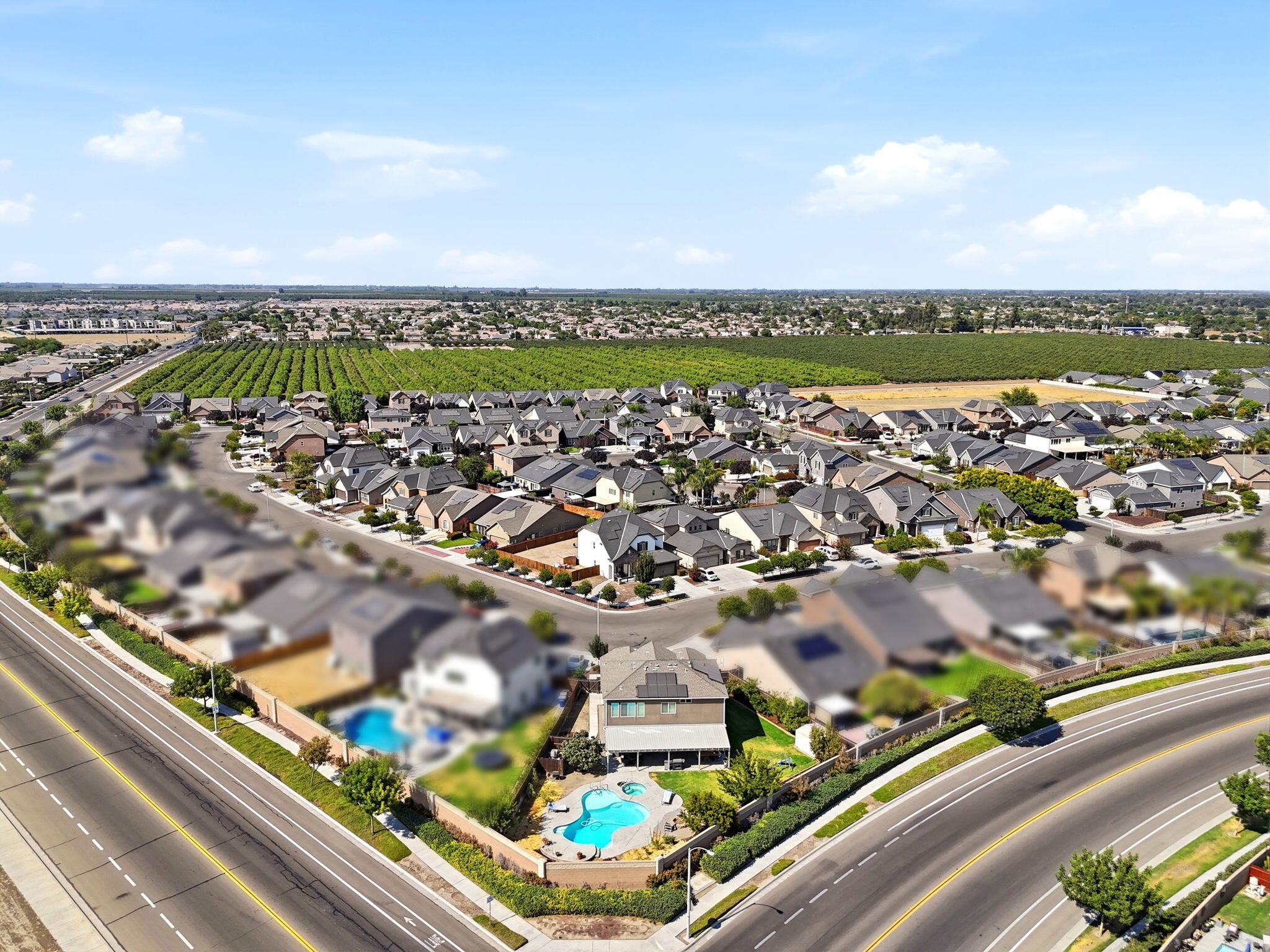 2123 W Hopkins Way, Hanford, CA 93230